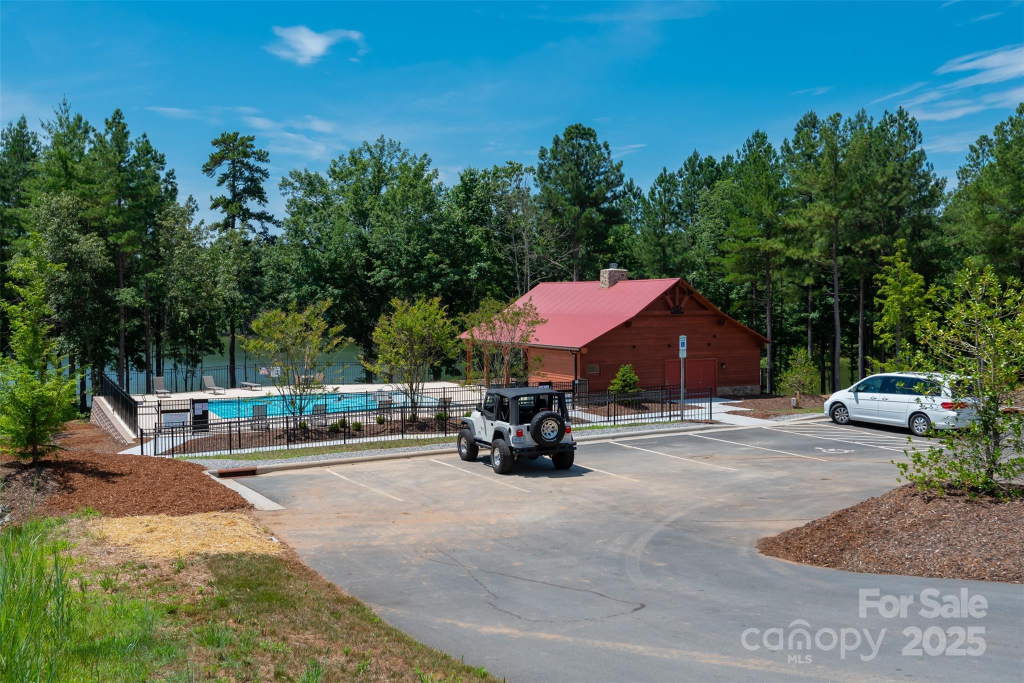 0 Windward Lane Unit: 27