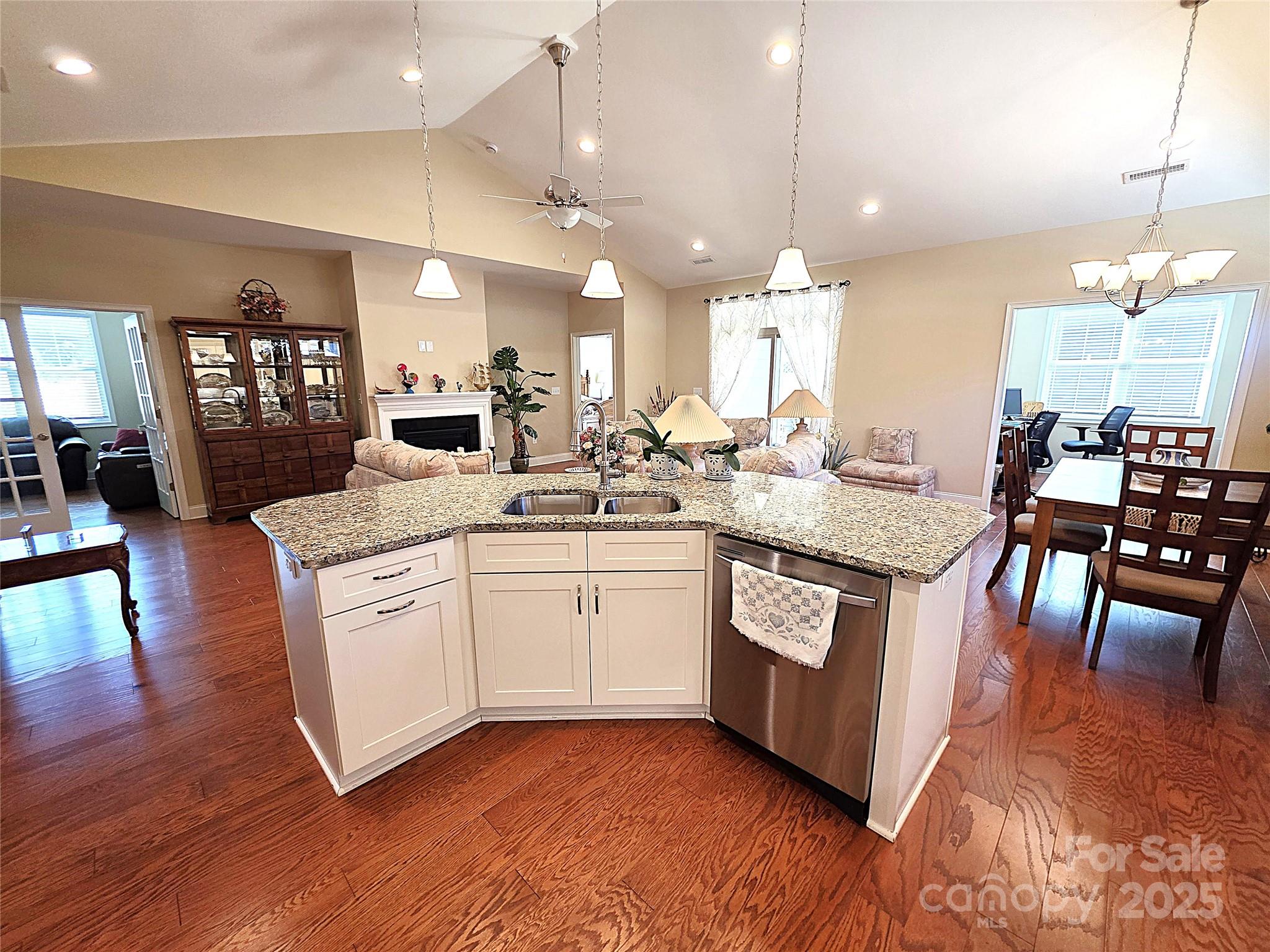 835 Wynnshire Drive Unit: C