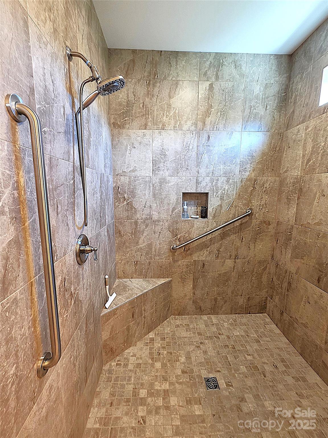 835 Wynnshire Drive Unit: C