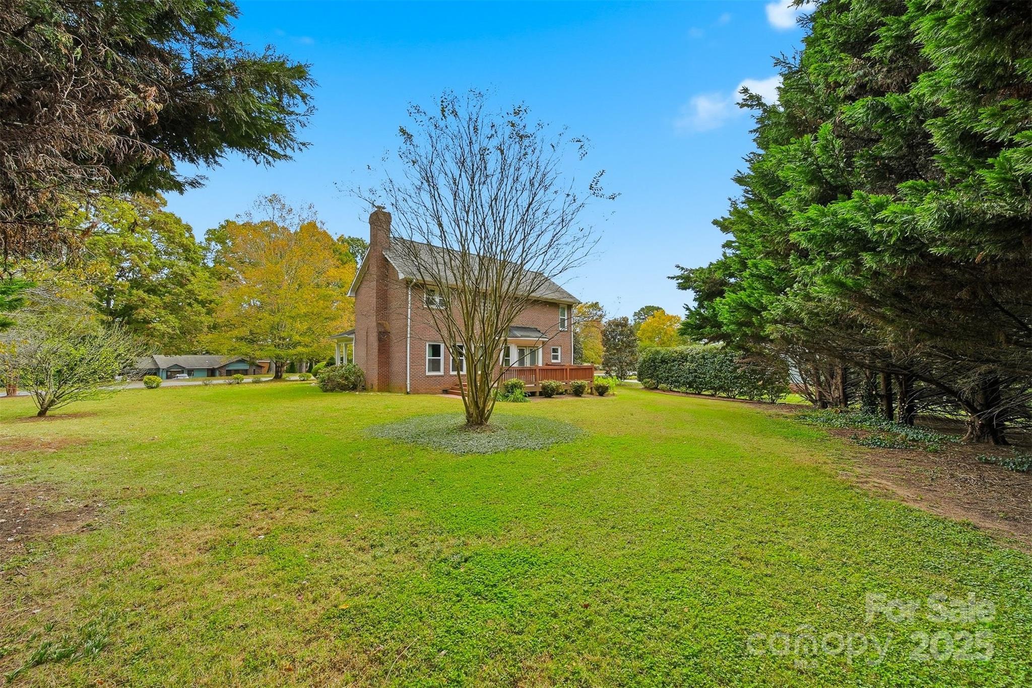 656 Wood Hollow Road