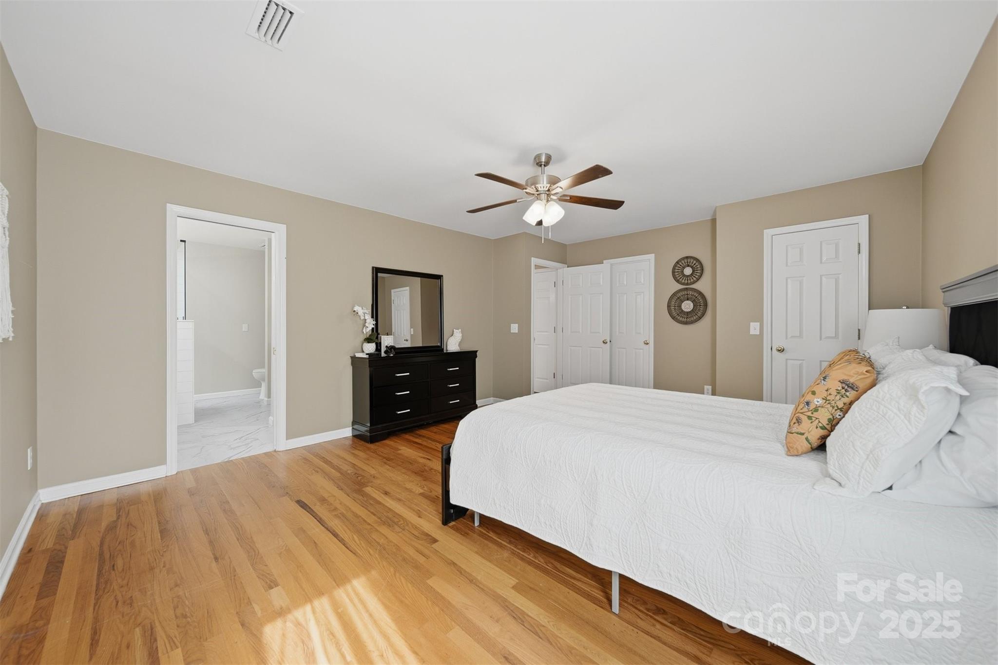 656 Wood Hollow Road