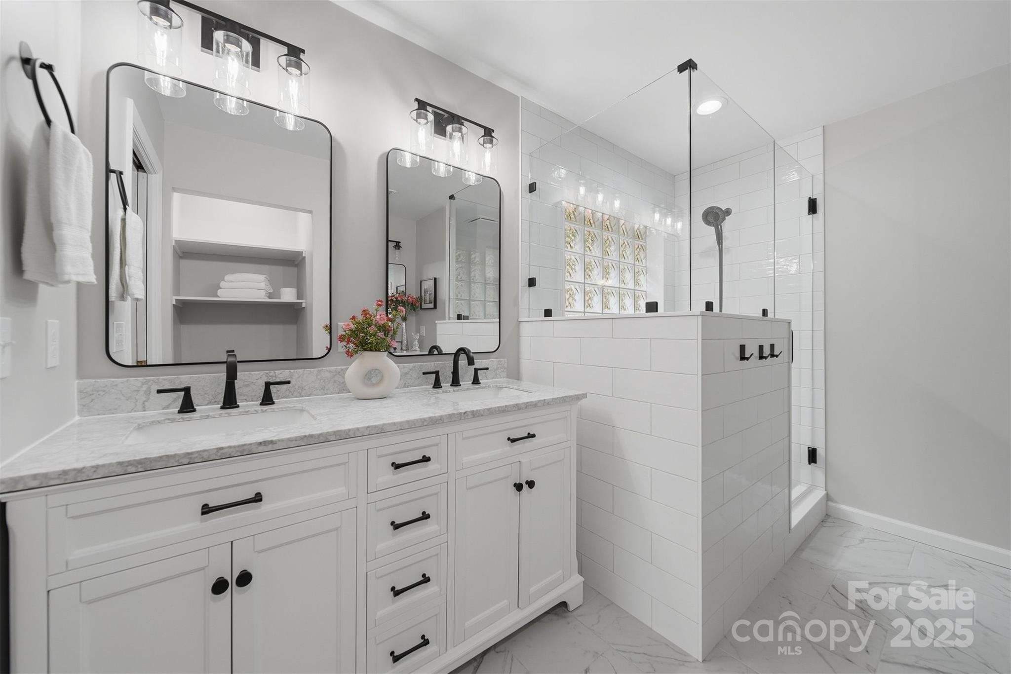 656 Wood Hollow Road