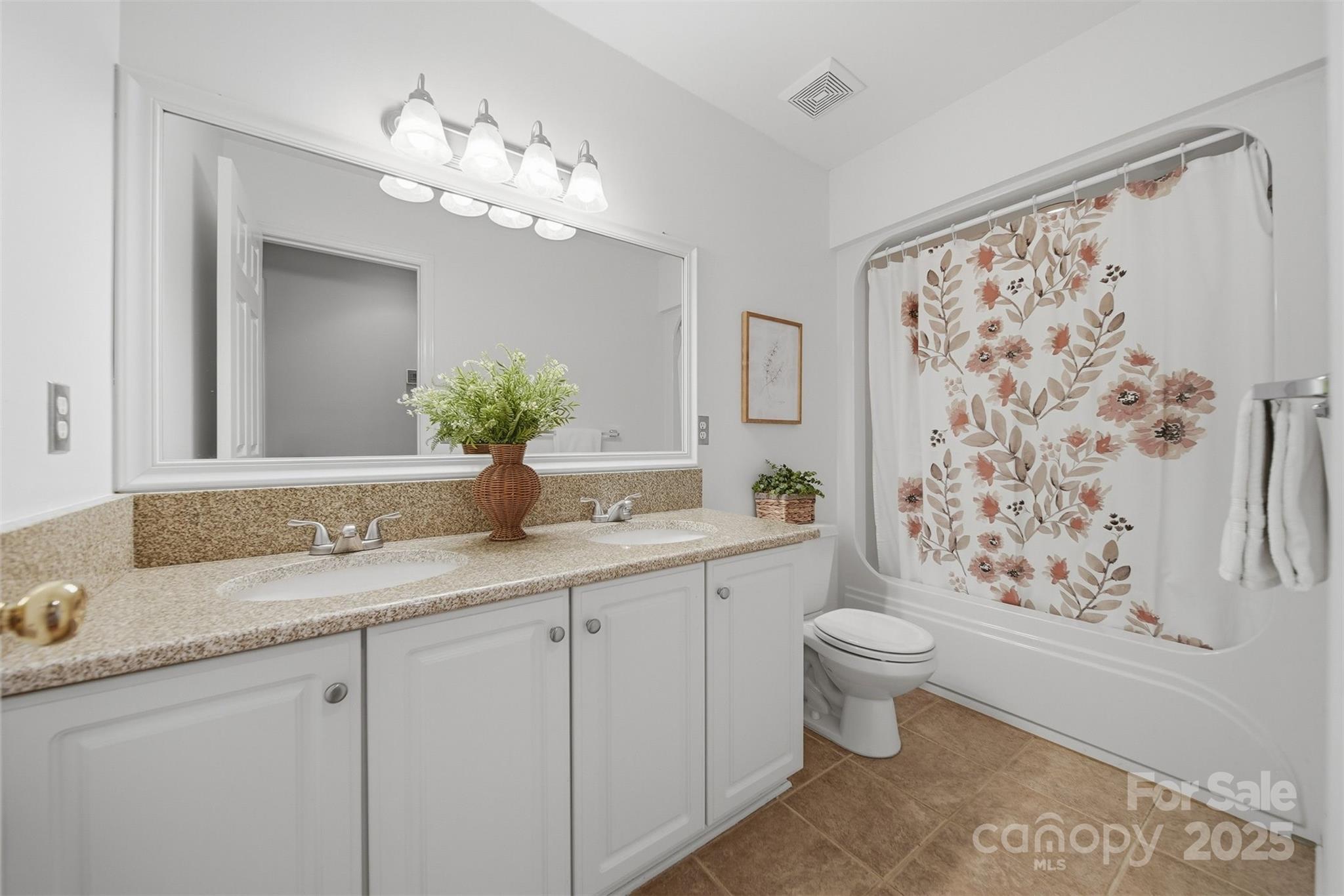 656 Wood Hollow Road