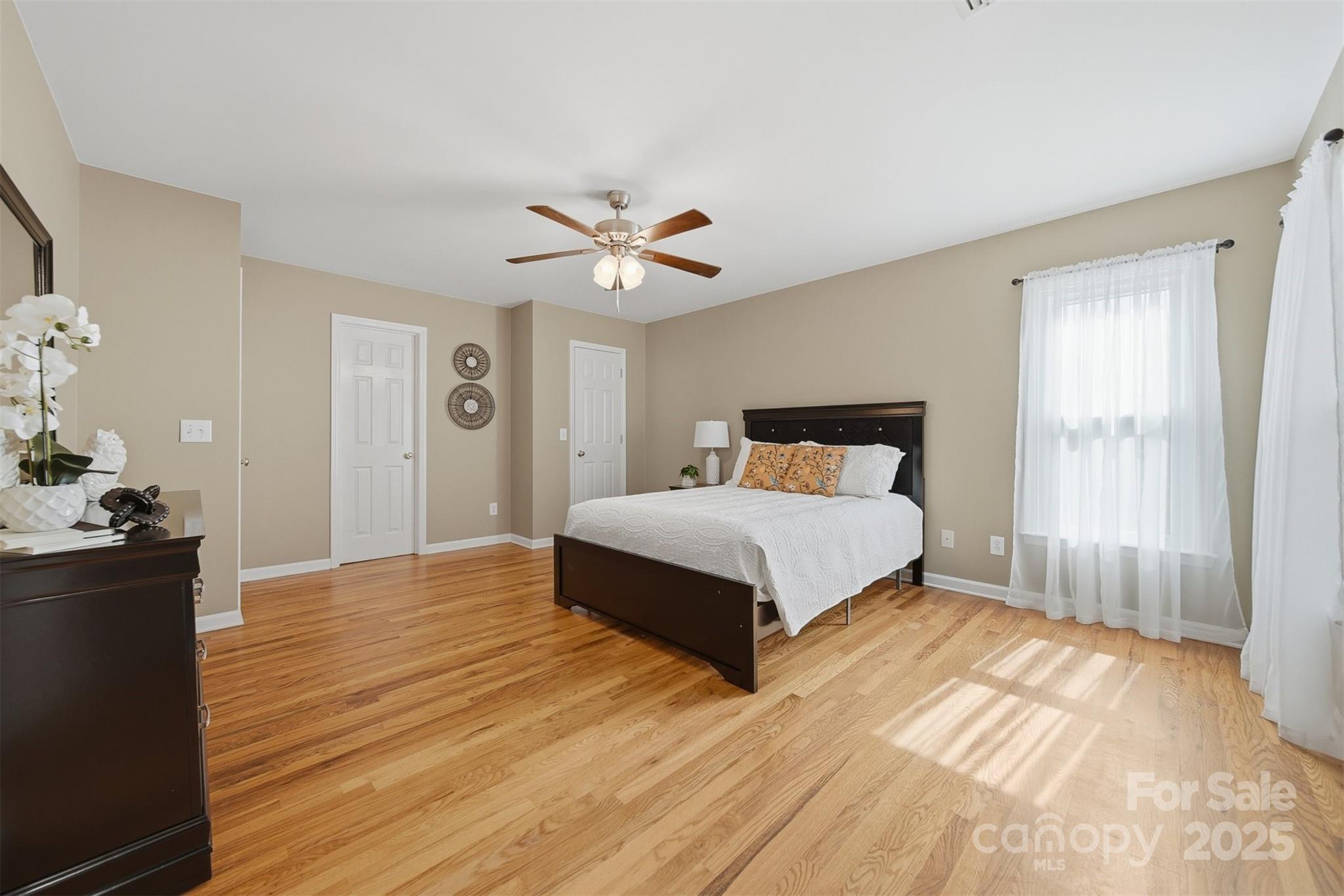 656 Wood Hollow Road