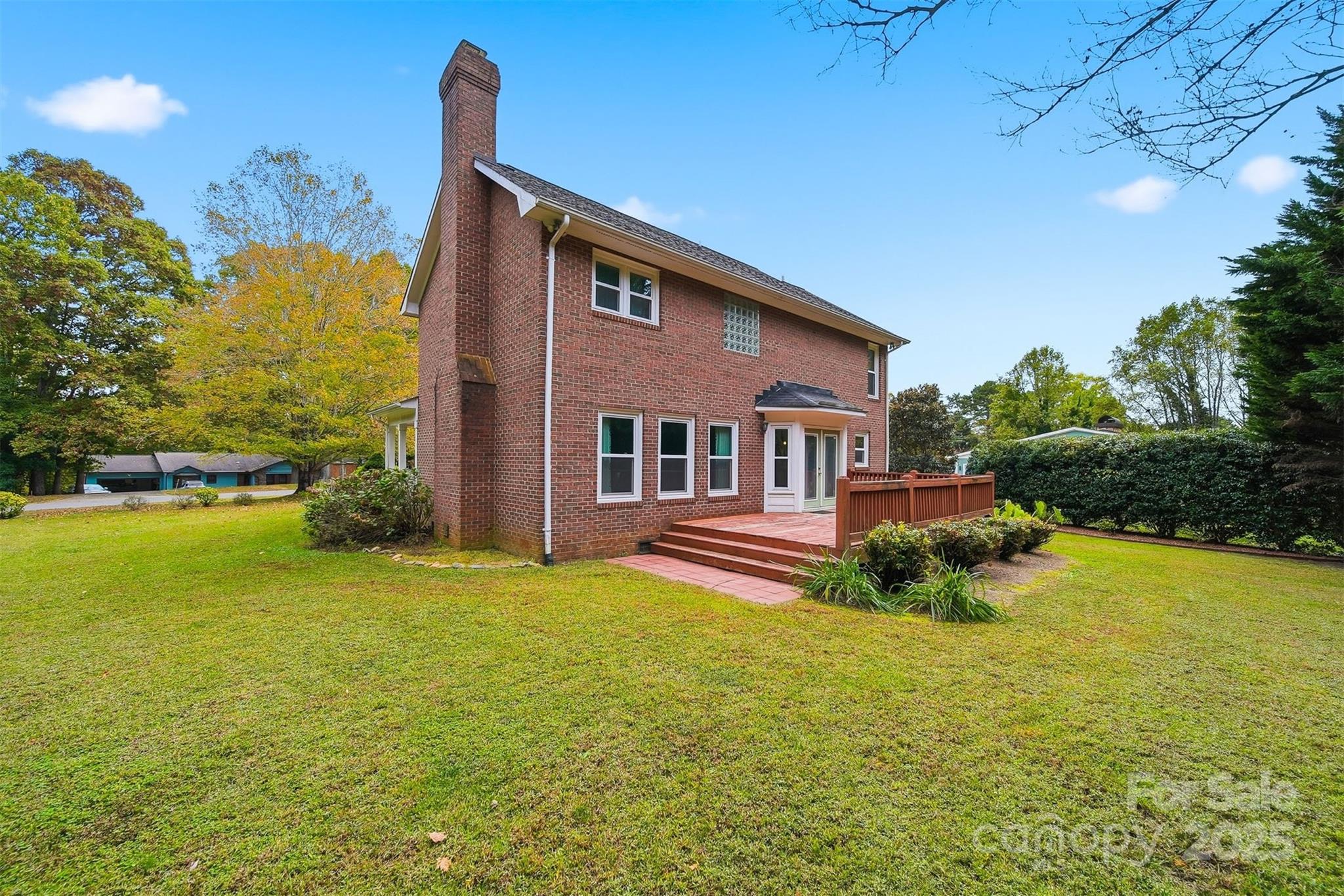 656 Wood Hollow Road