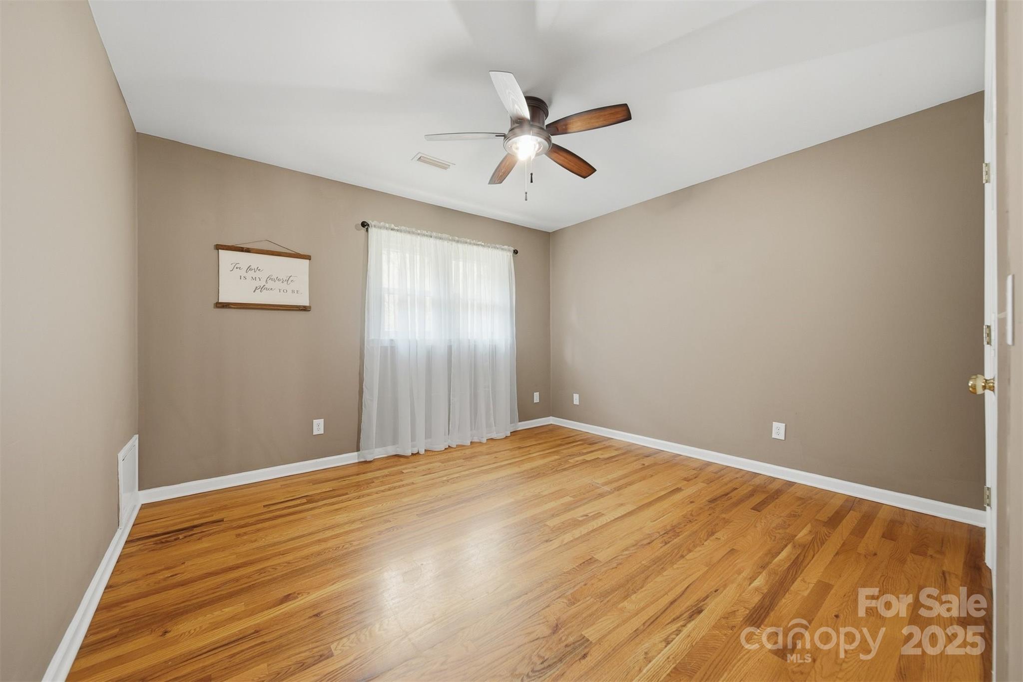 656 Wood Hollow Road