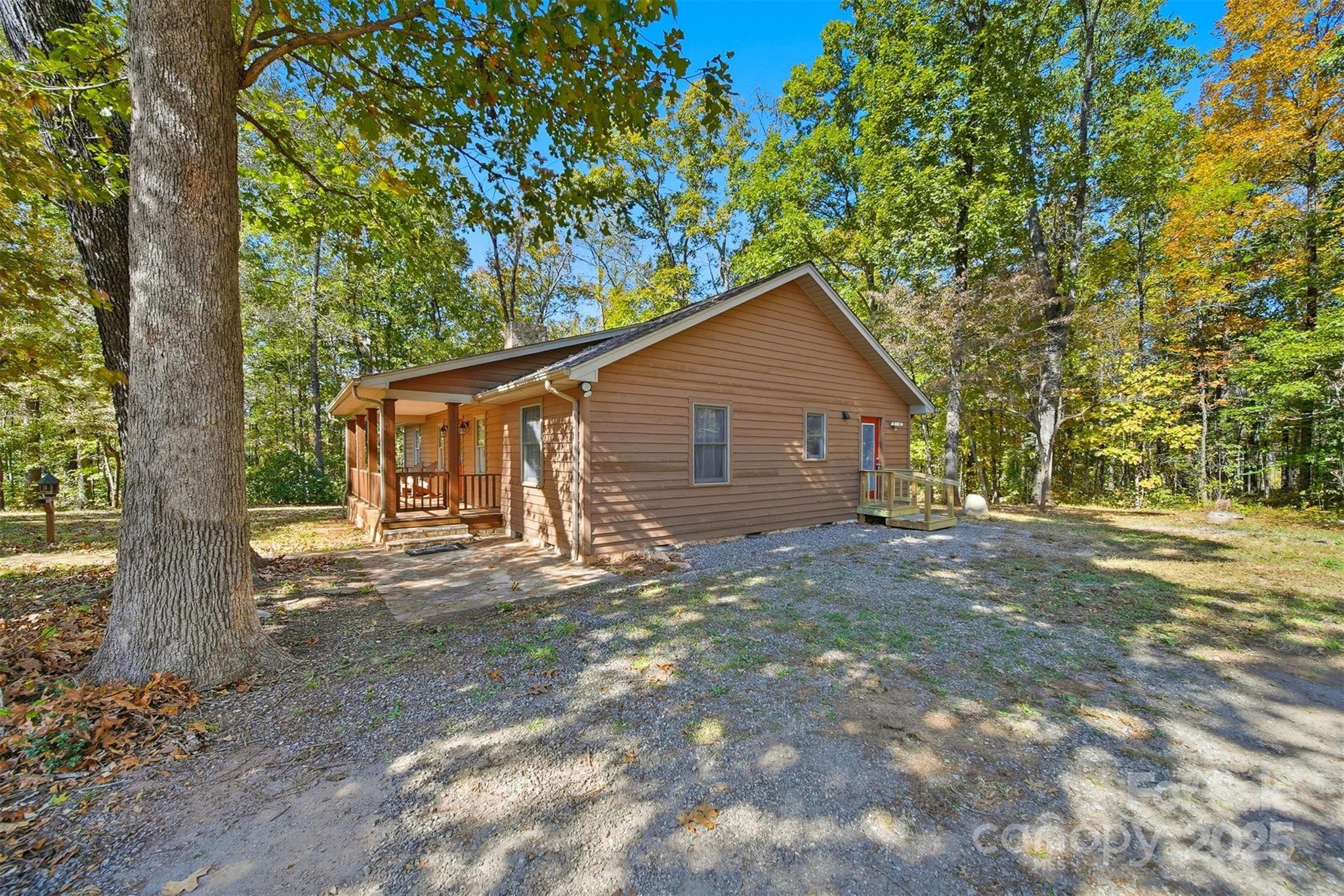2048 Double Oak Drive