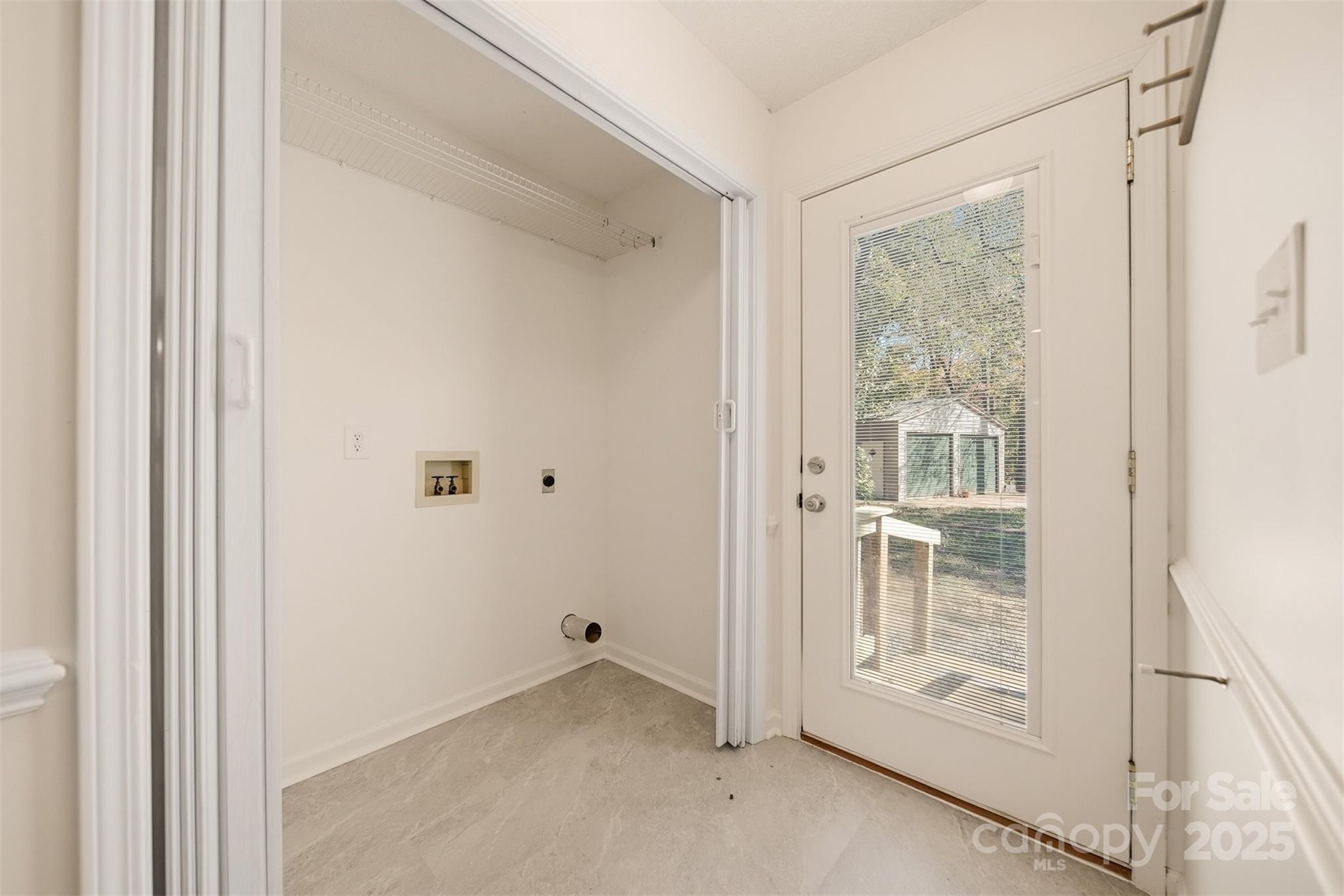 2048 Double Oak Drive