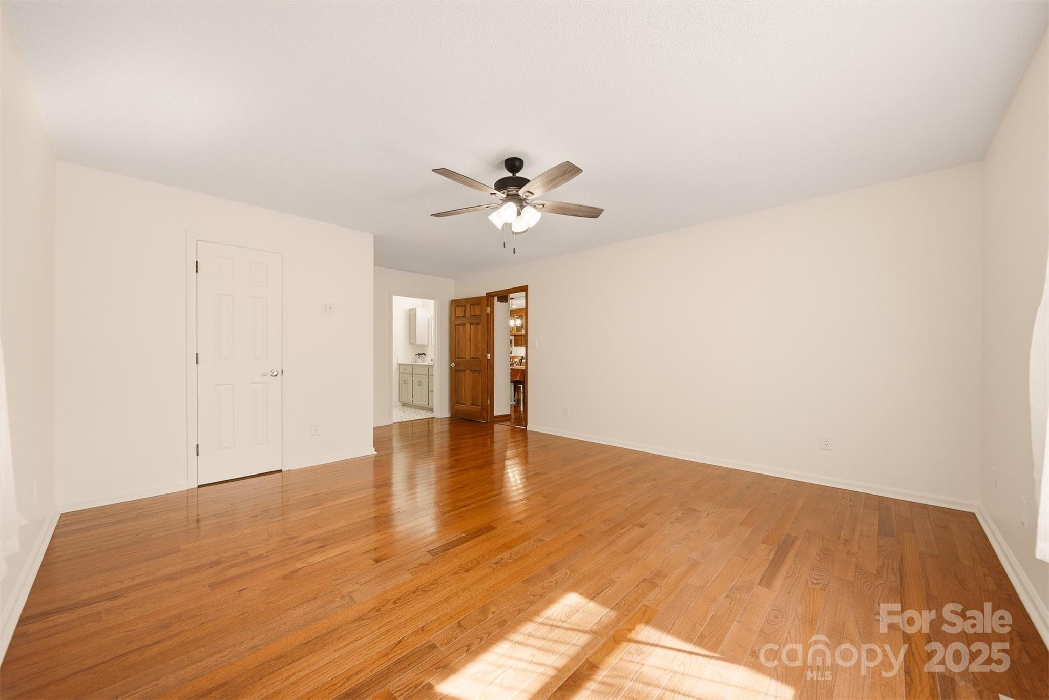 2048 Double Oak Drive