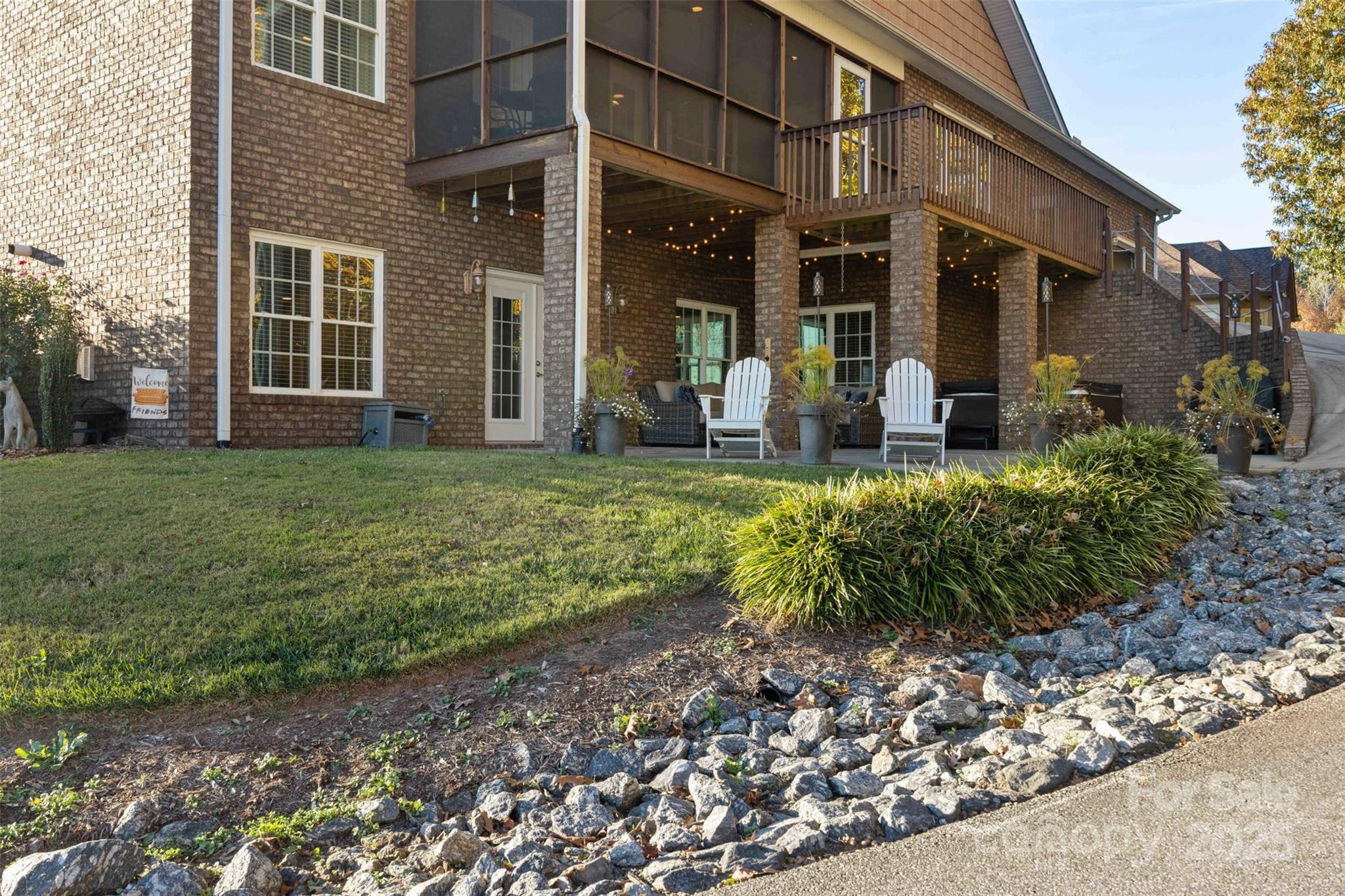 465 Espie Little Road