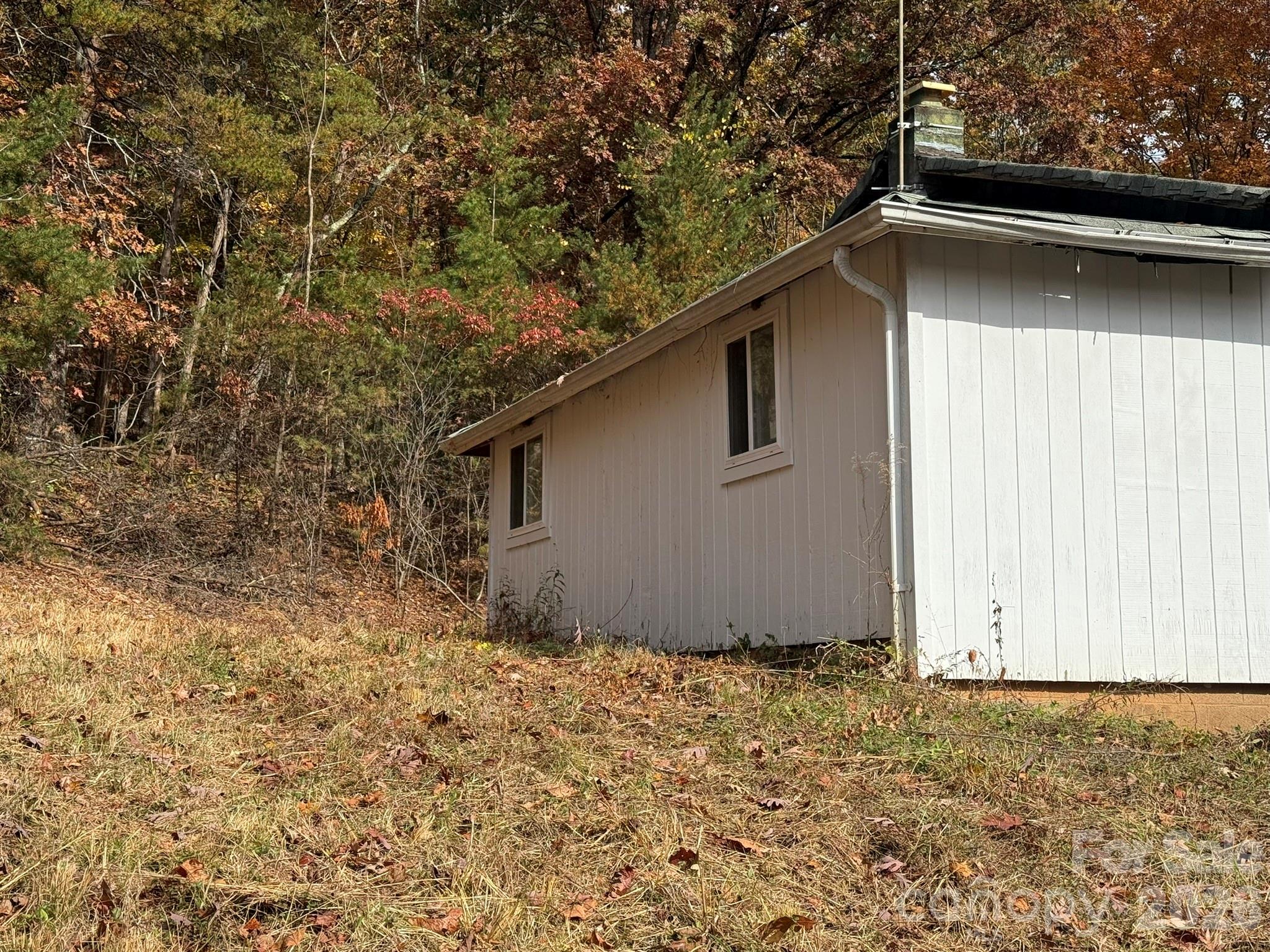3102 Cove Road