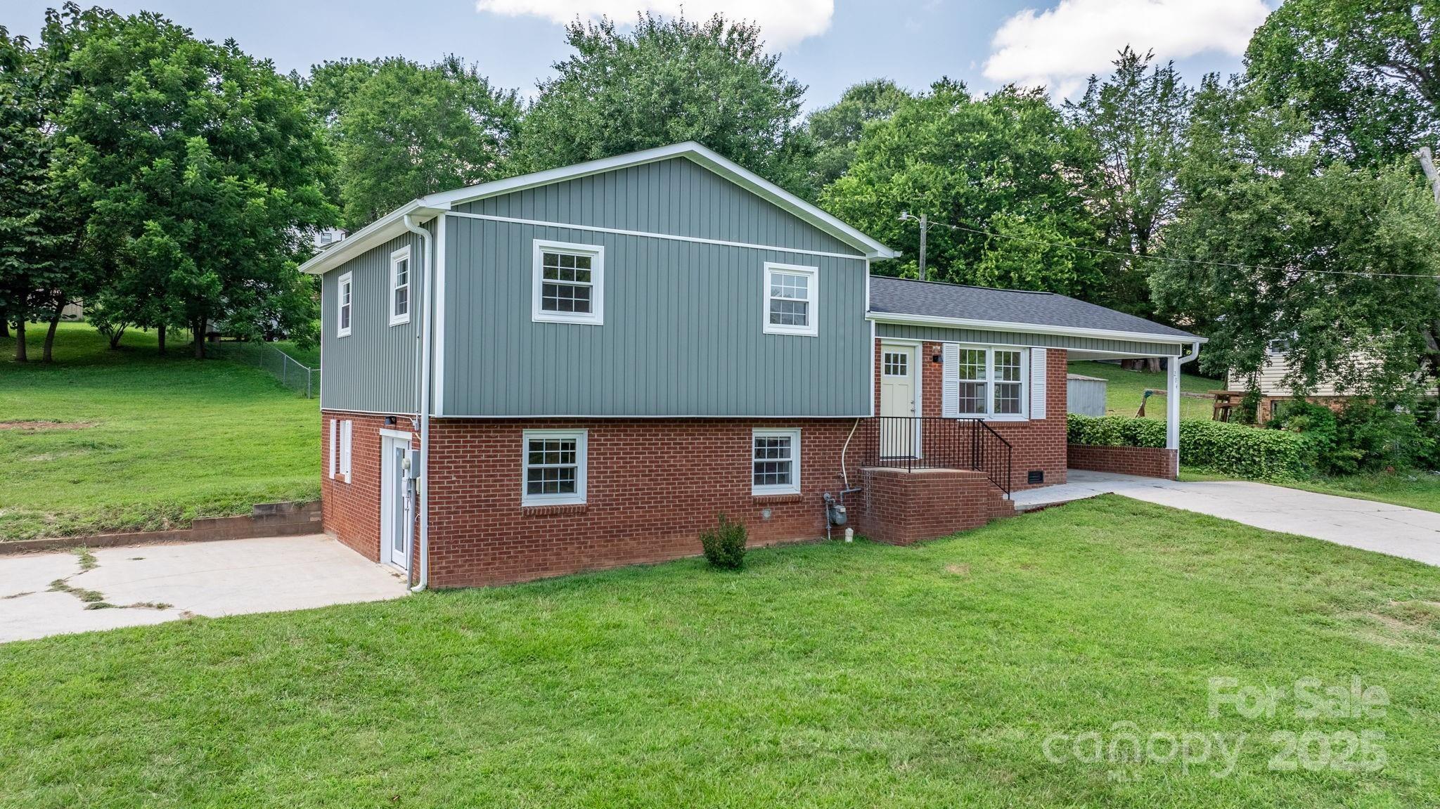 204 Shannonbrook Drive