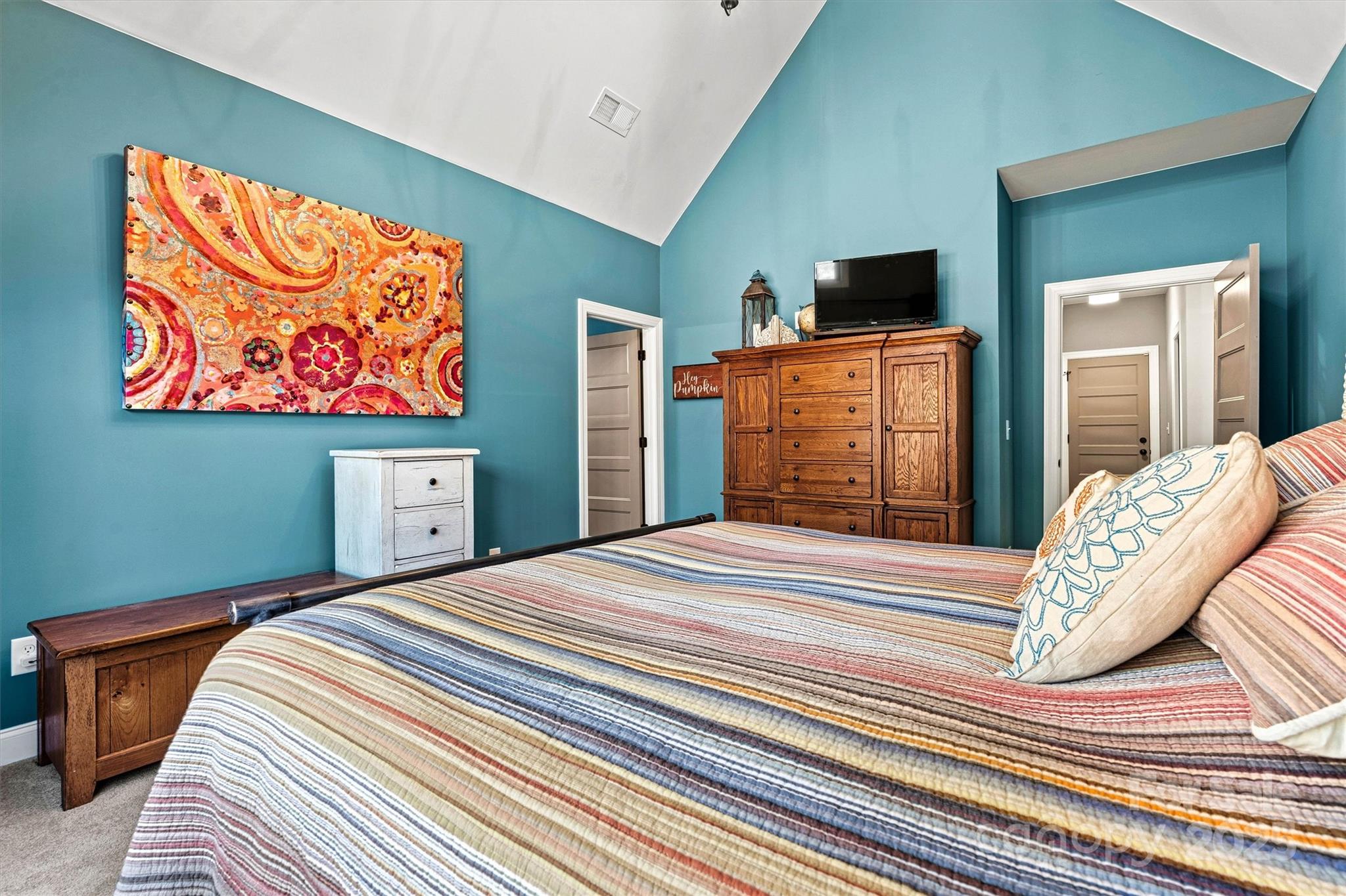 1394 Scenic Lane