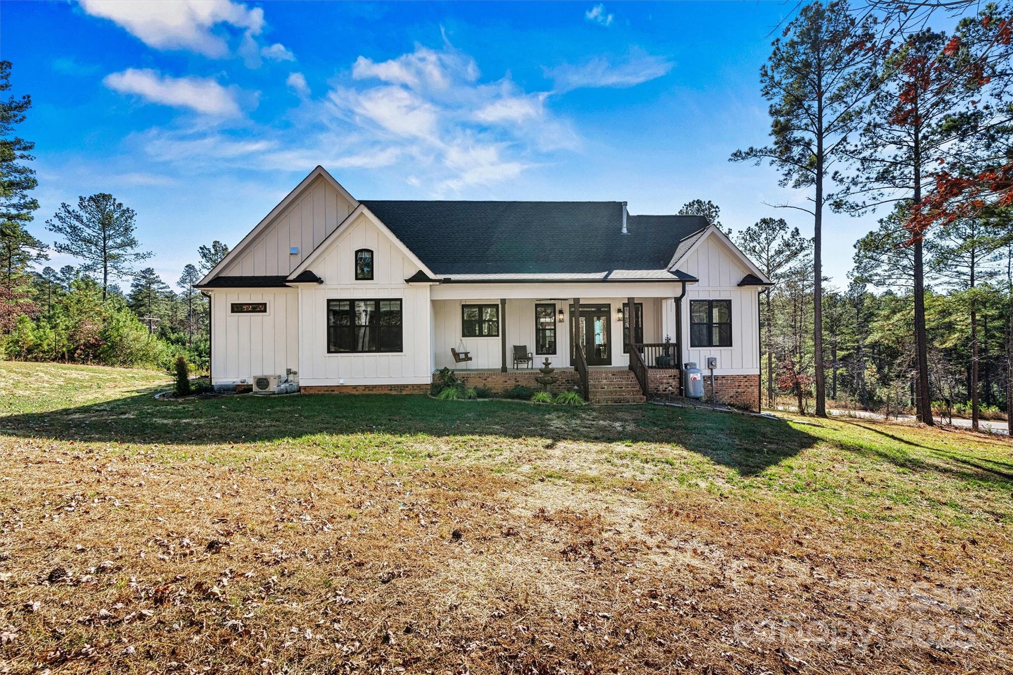 1394 Scenic Lane