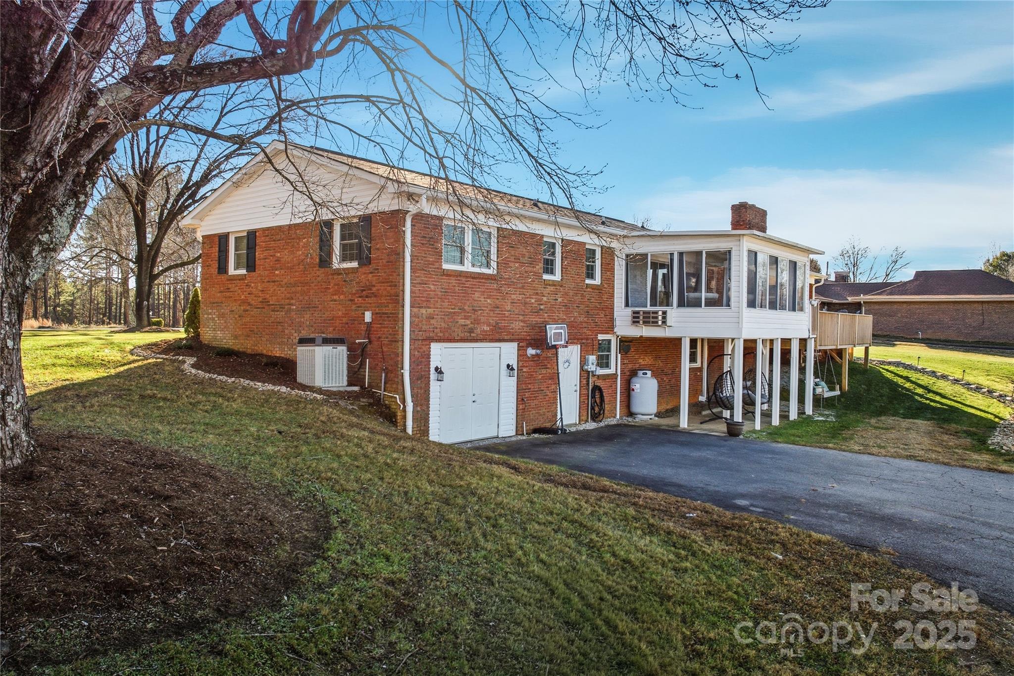 1400 Dry Ponds Road