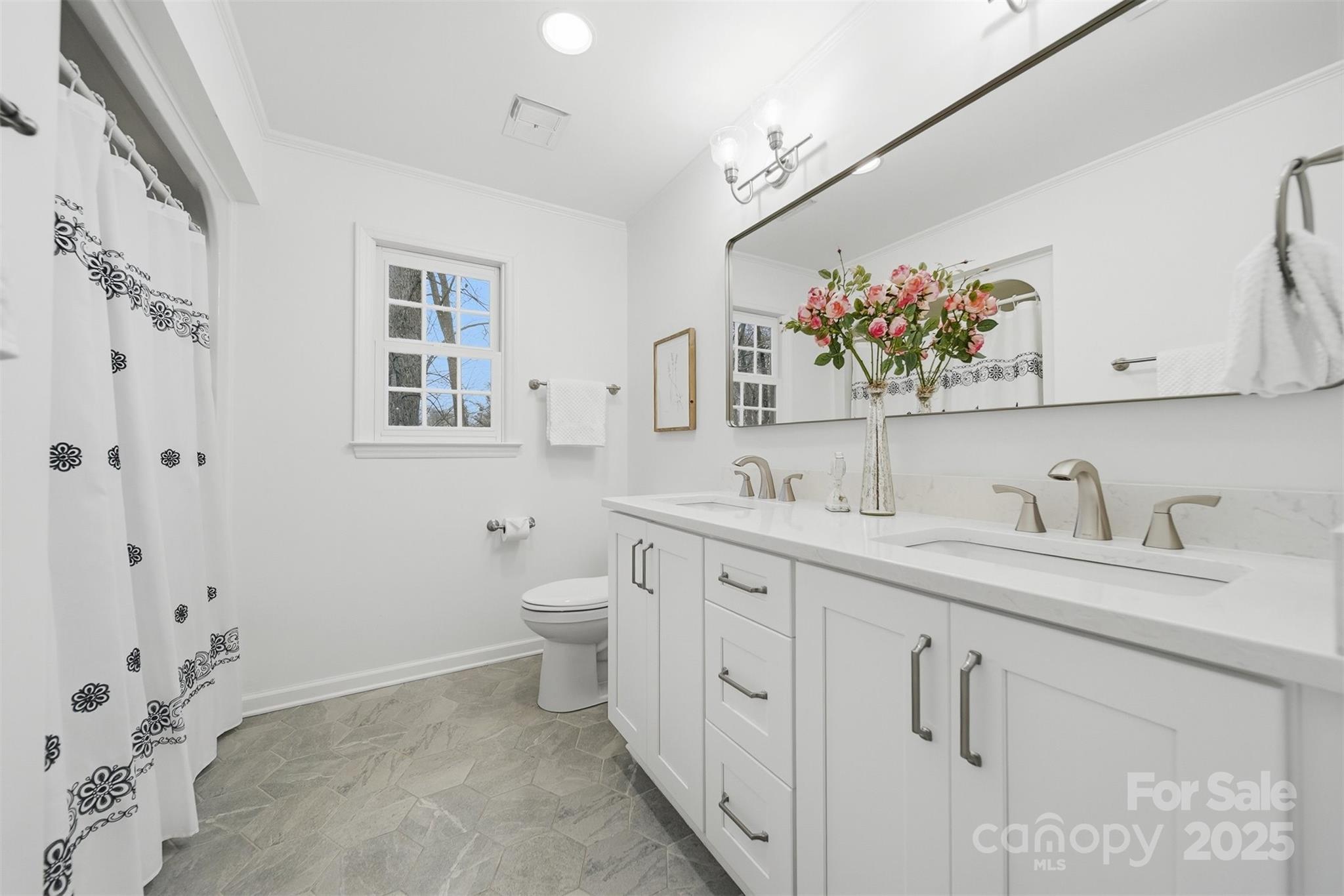 936 18th Avenue Drive NW