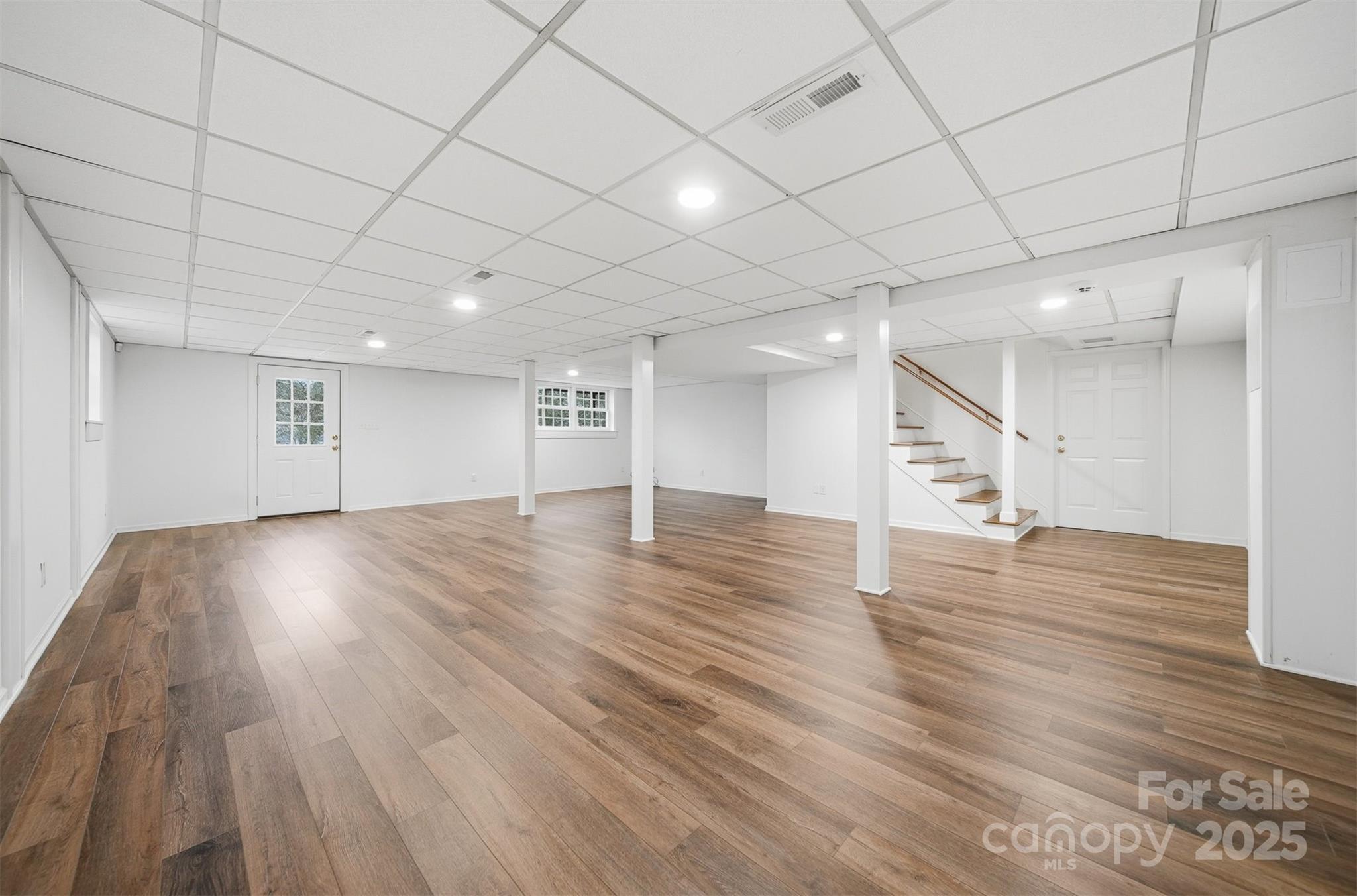 936 18th Avenue Drive NW