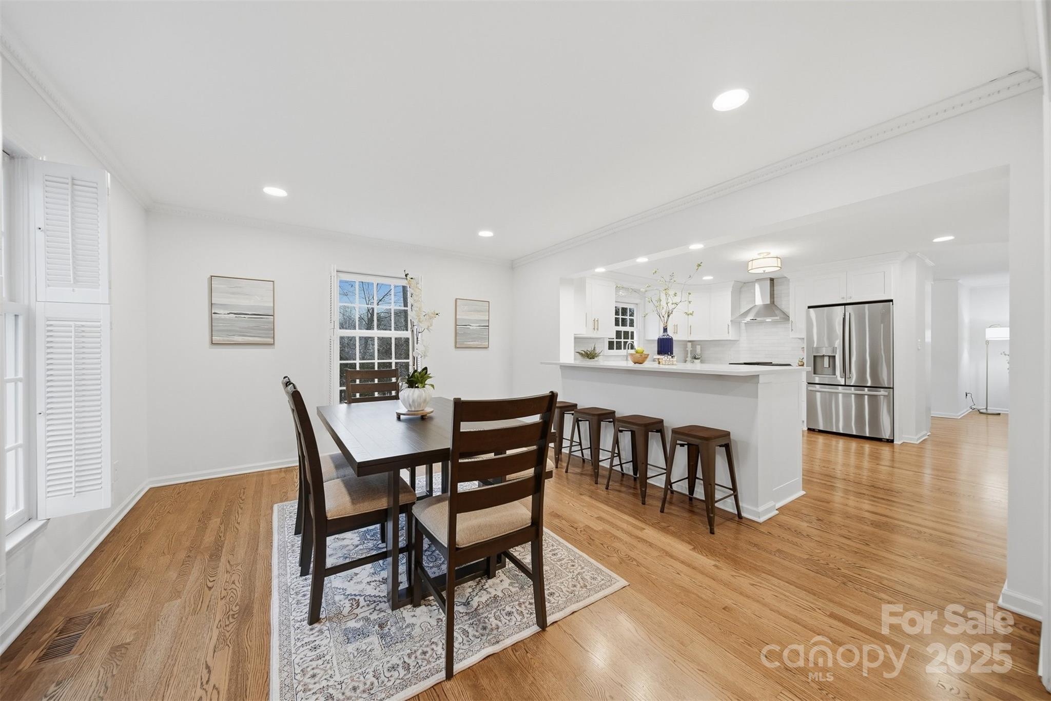 936 18th Avenue Drive NW