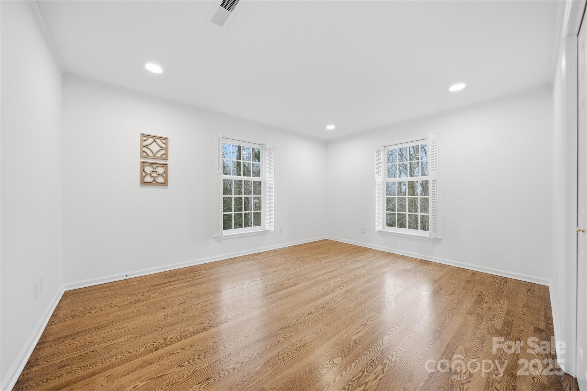 936 18th Avenue Drive NW