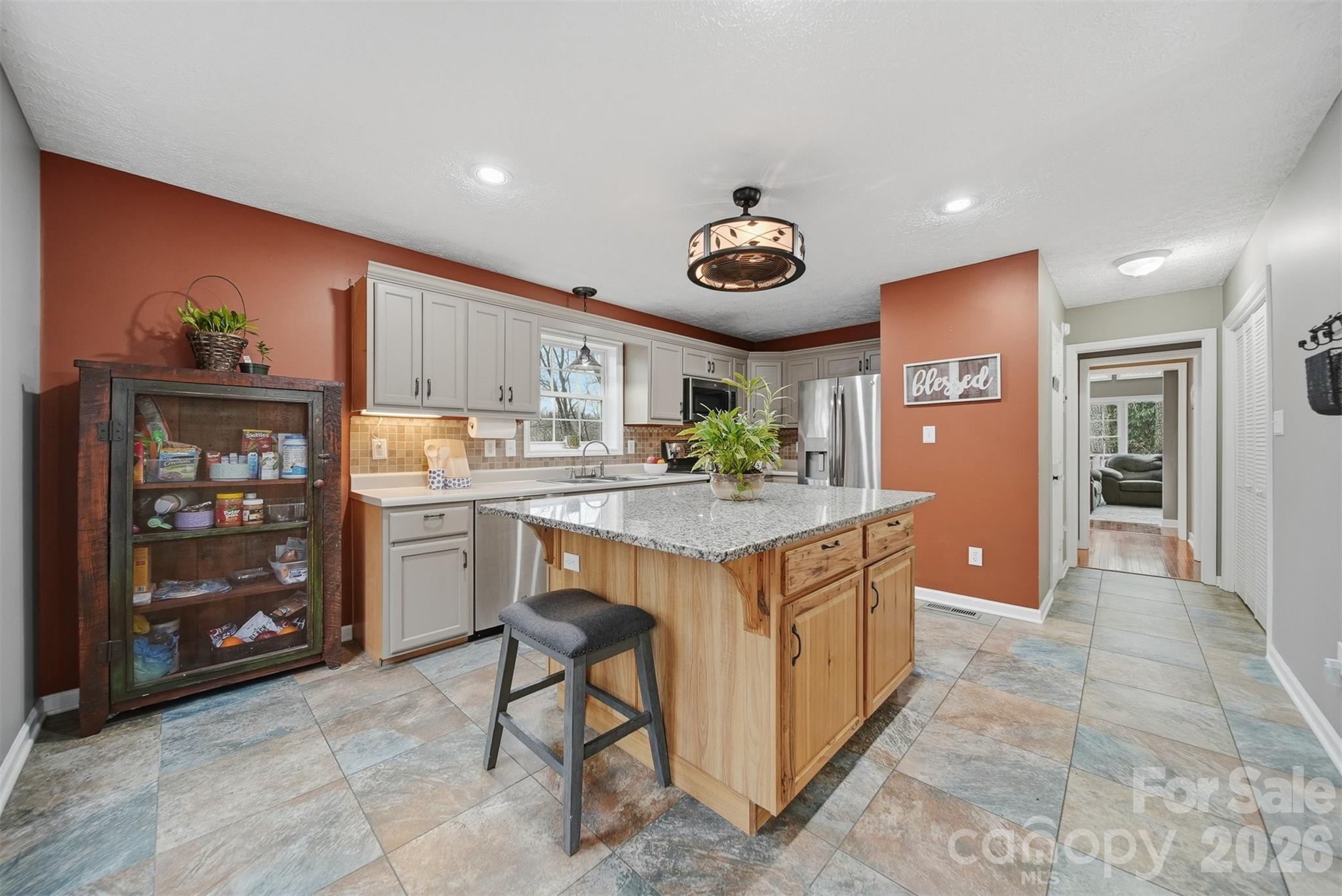 85 Sarahs Spring Road