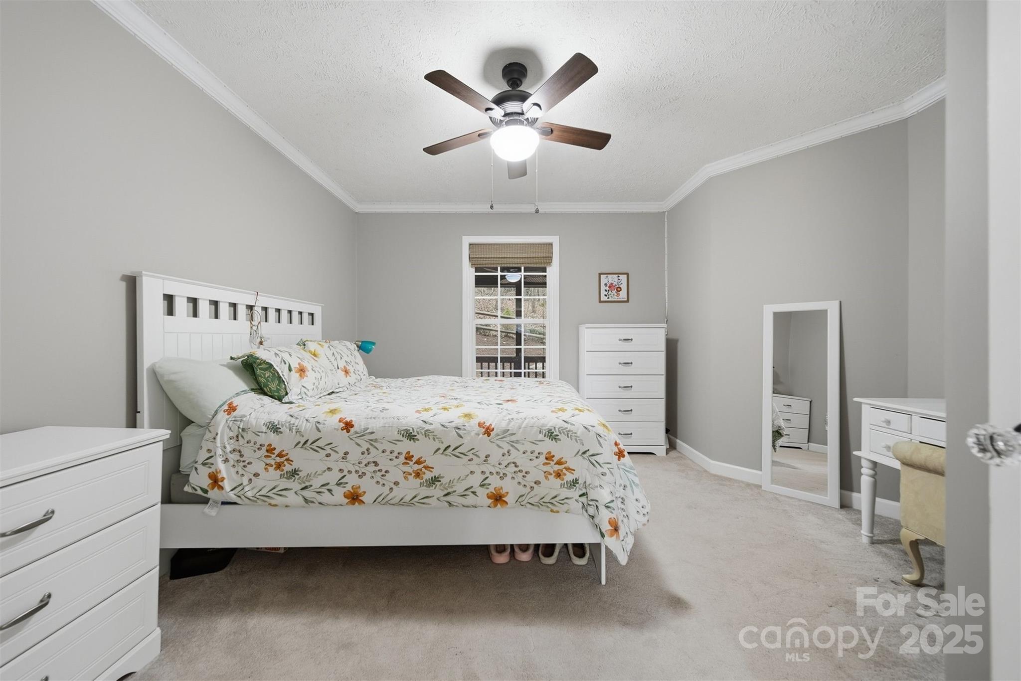 85 Sarahs Spring Road