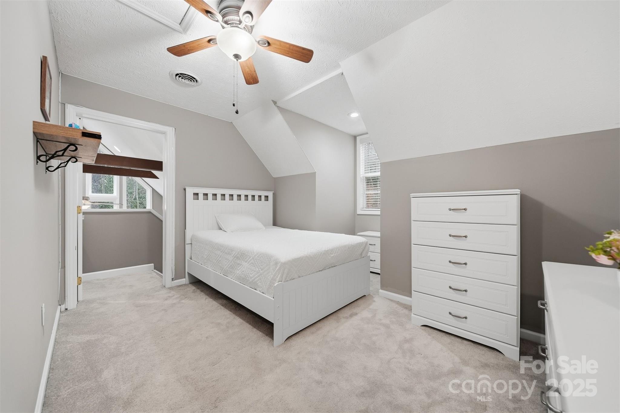 85 Sarahs Spring Road