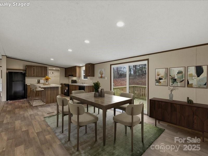 3160 Mariposa Lane