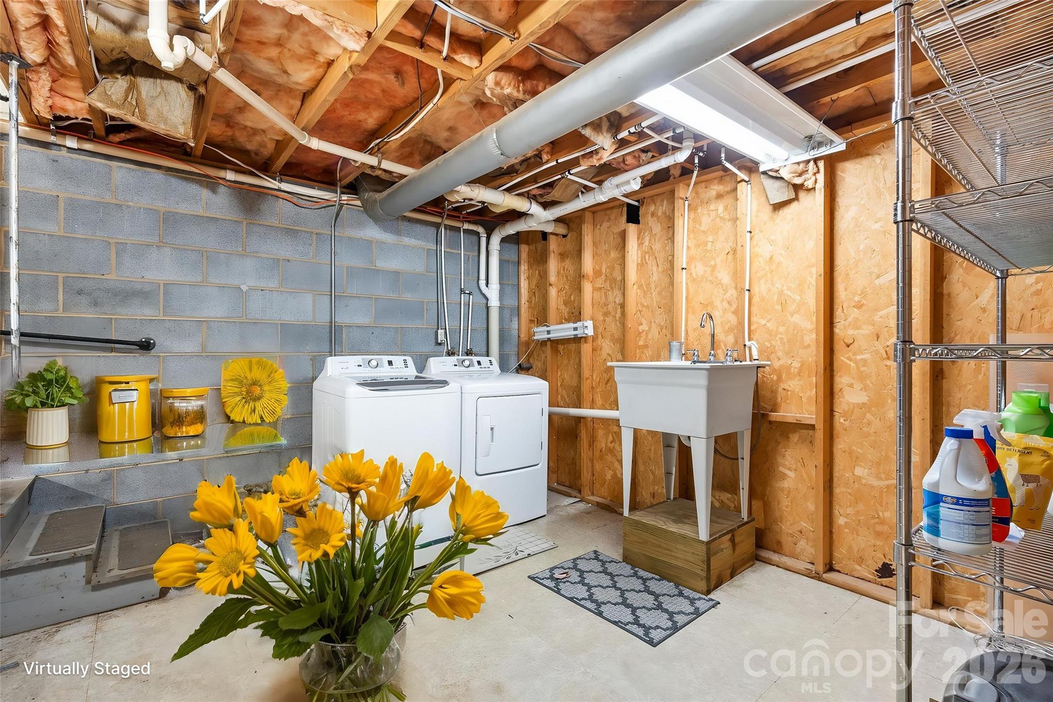 2609 Raintree Street