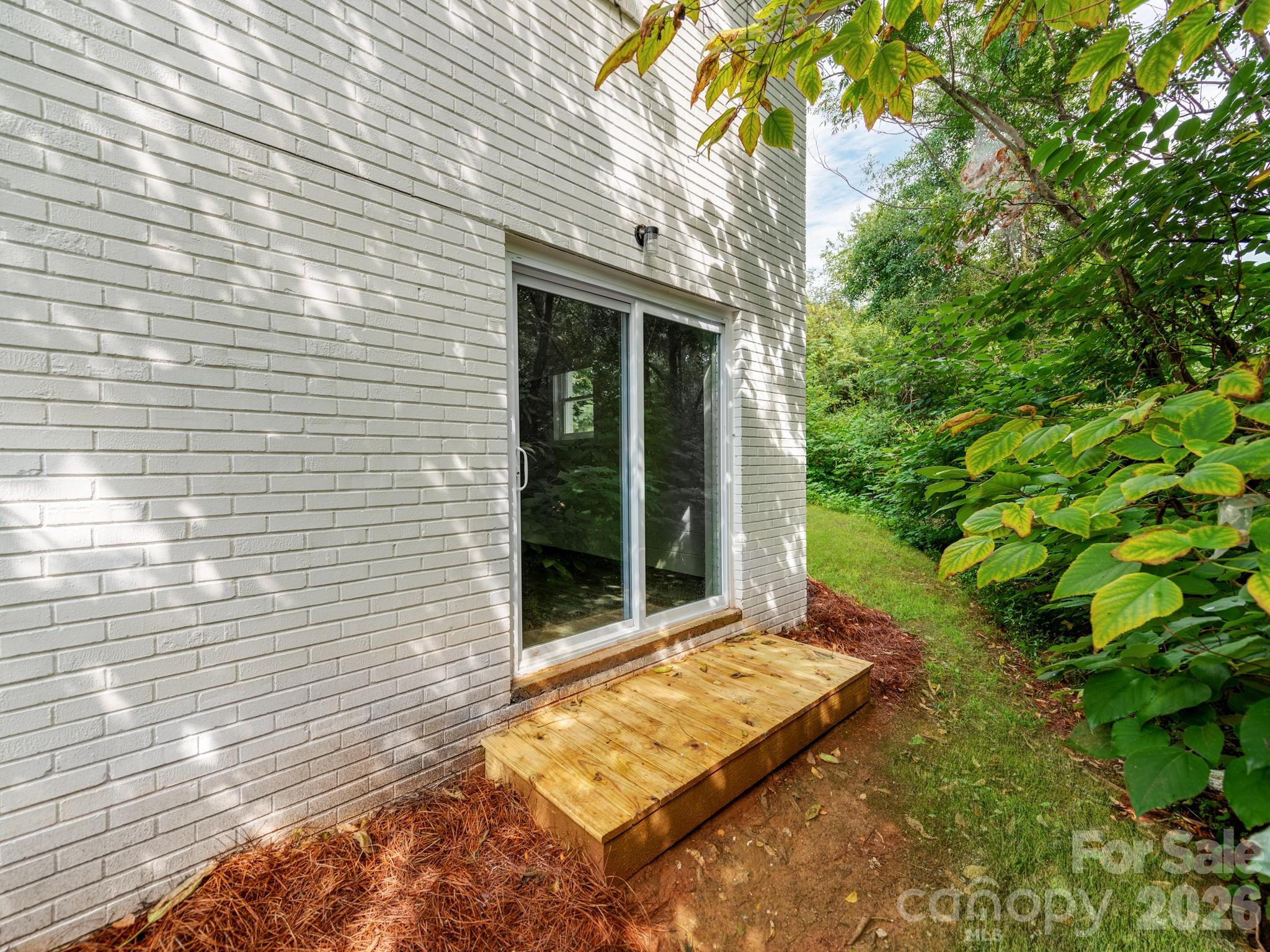 5404 Hope Road
