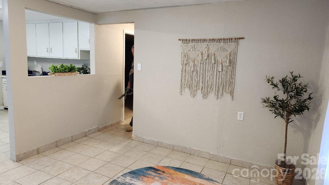 508 Arlington Circle NW