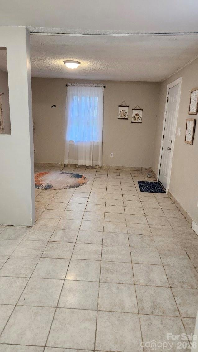 508 Arlington Circle NW