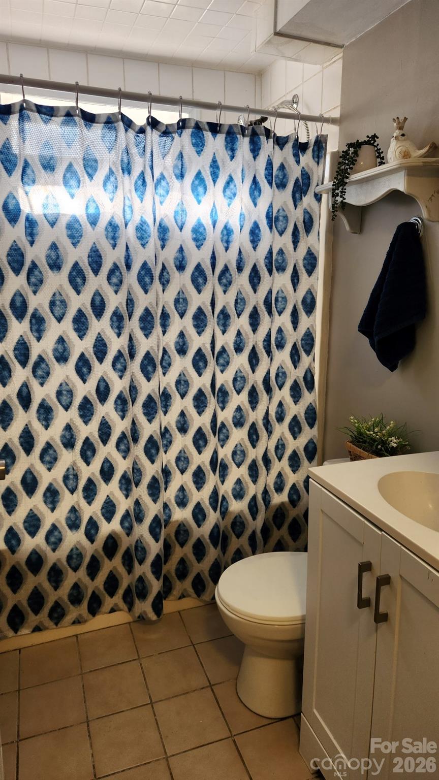 508 Arlington Circle NW