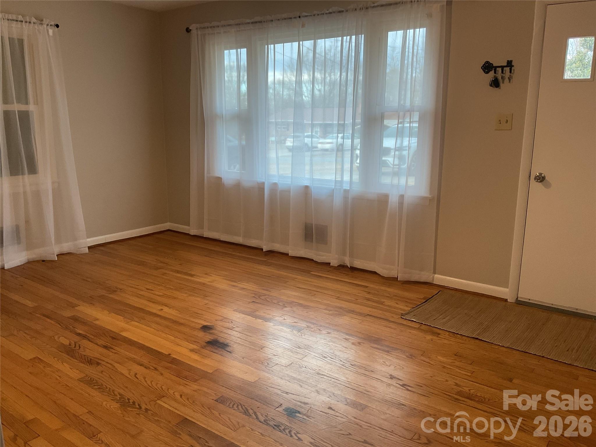 2132 14th Avenue Drive NE