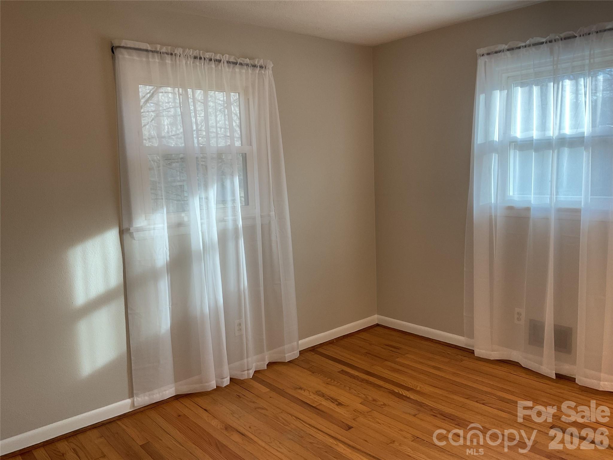 2132 14th Avenue Drive NE