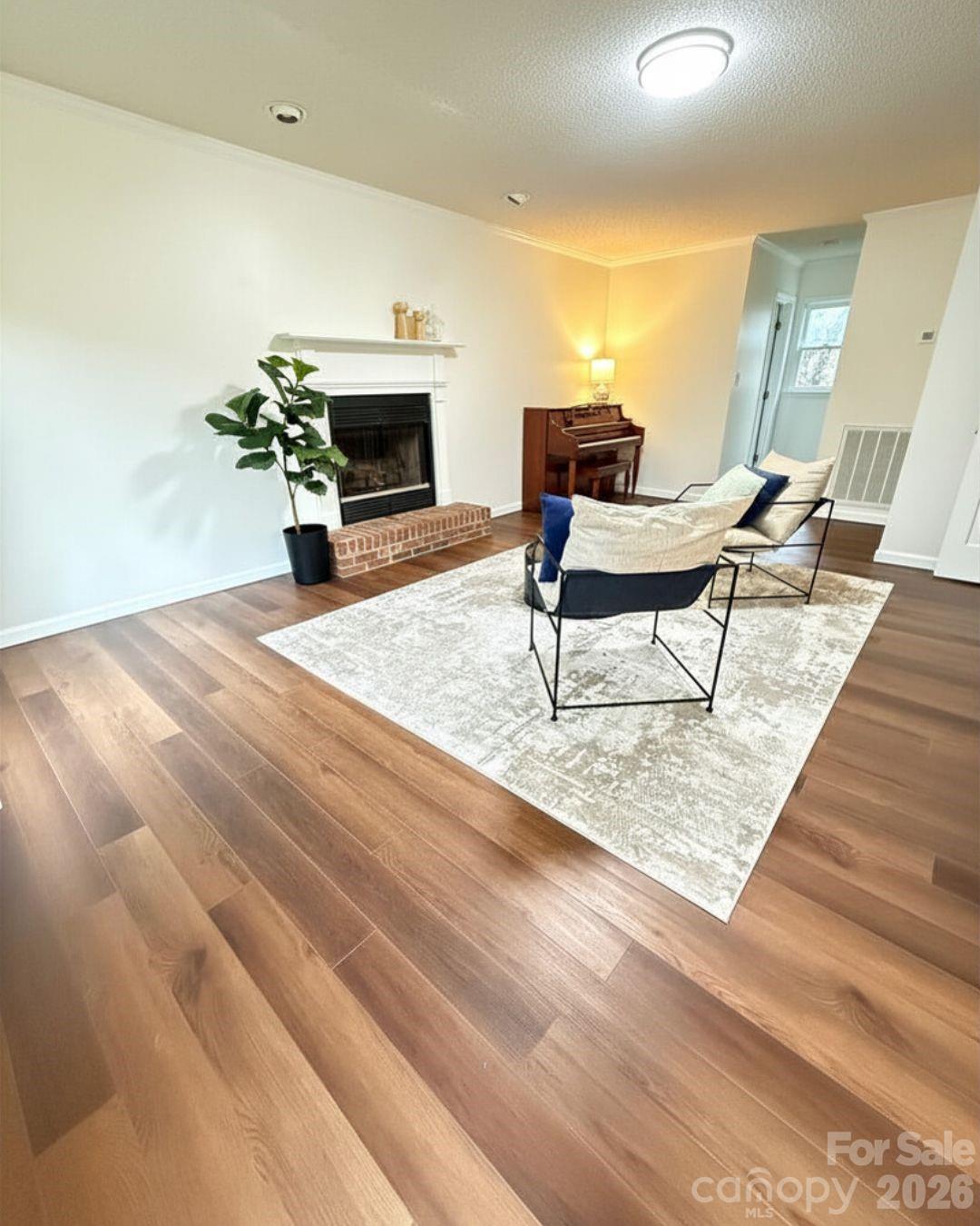 5969 Gold Creek Estate Drive