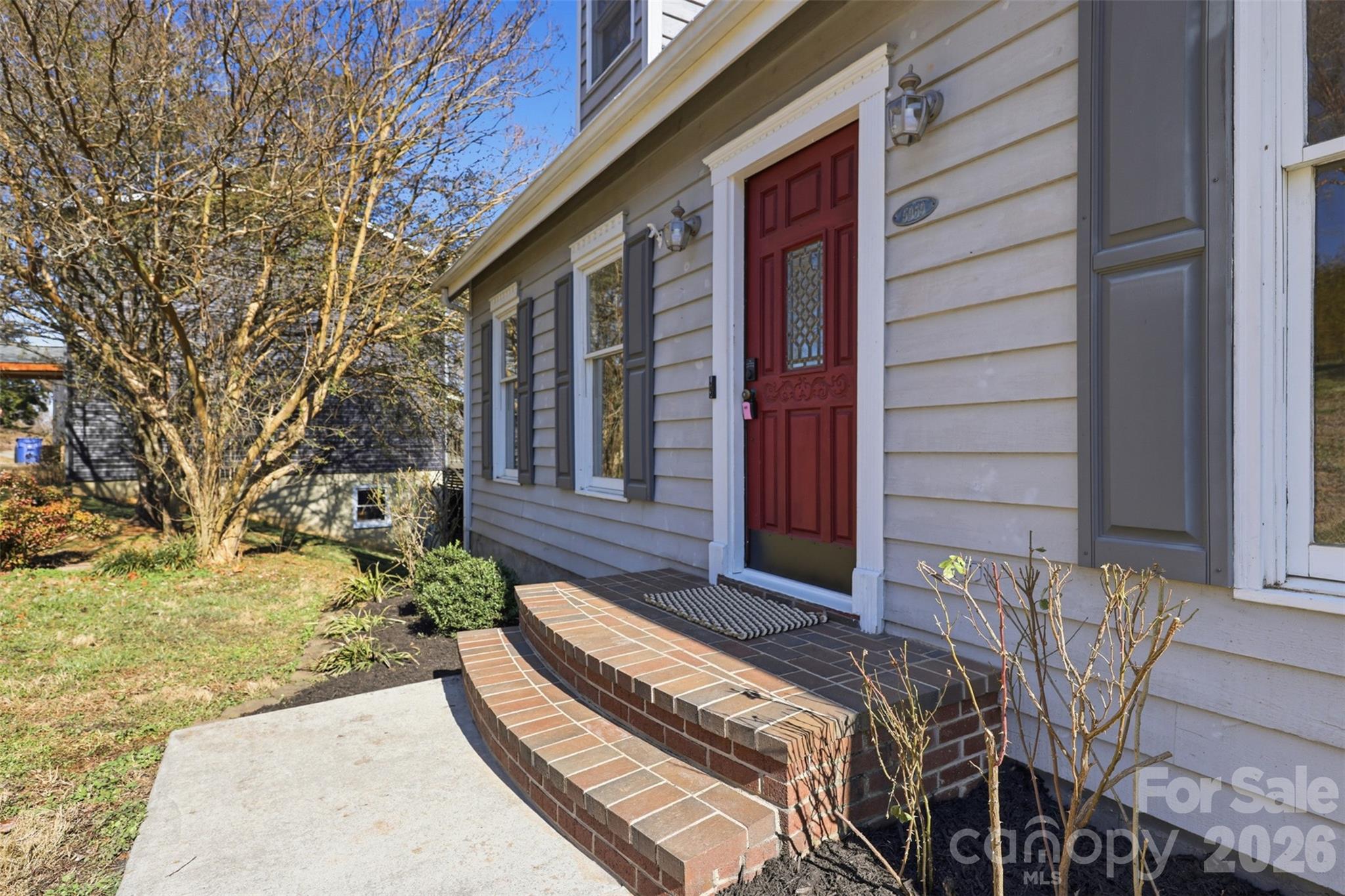 5969 Gold Creek Estate Drive