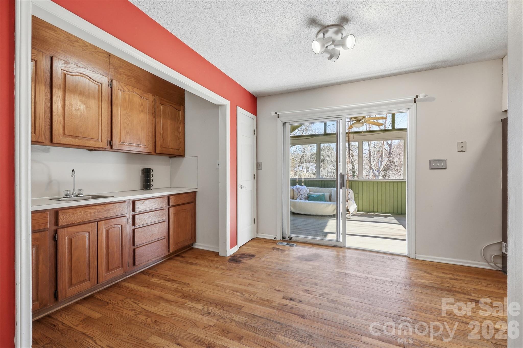 5969 Gold Creek Estate Drive