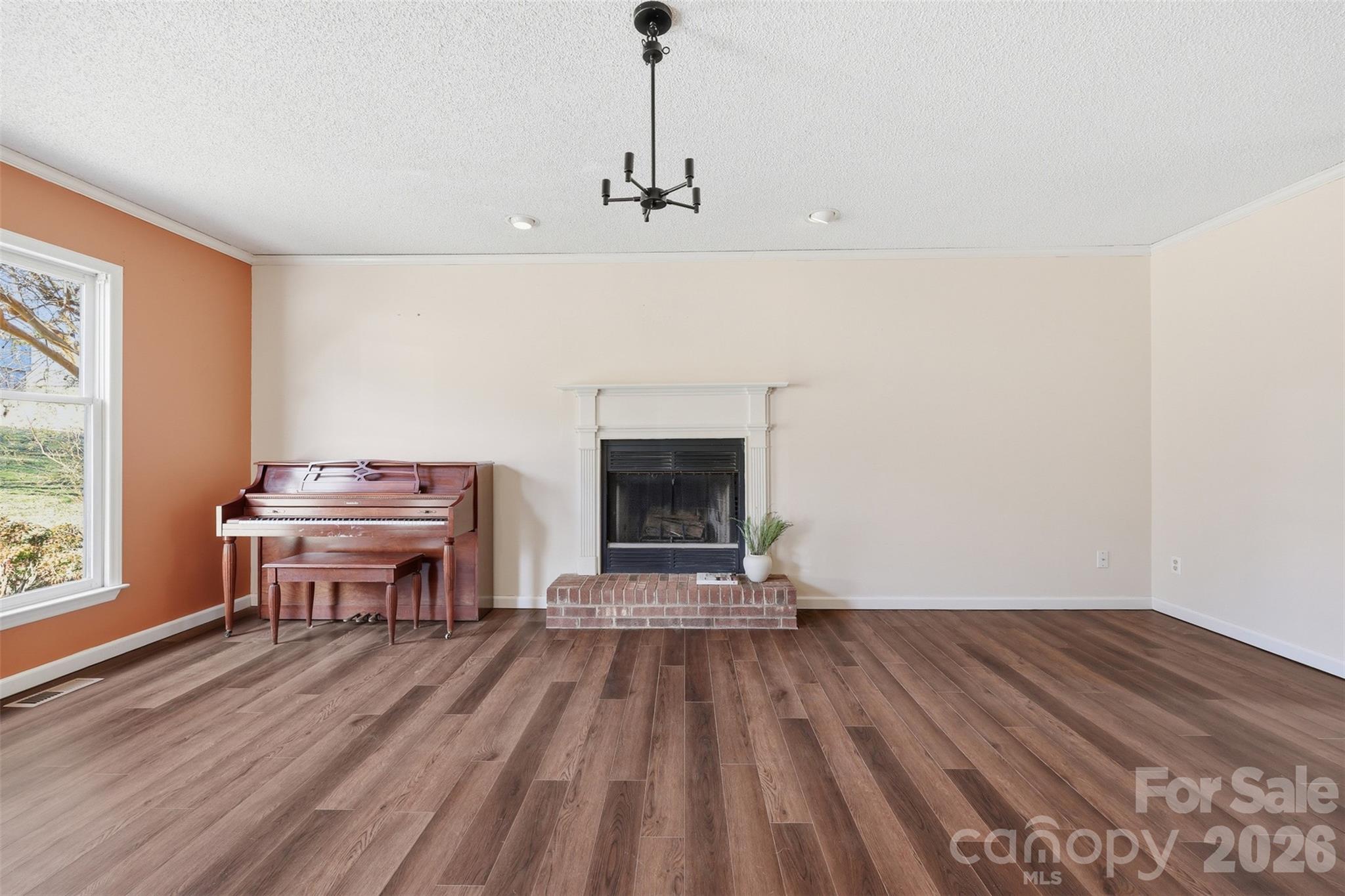 5969 Gold Creek Estate Drive