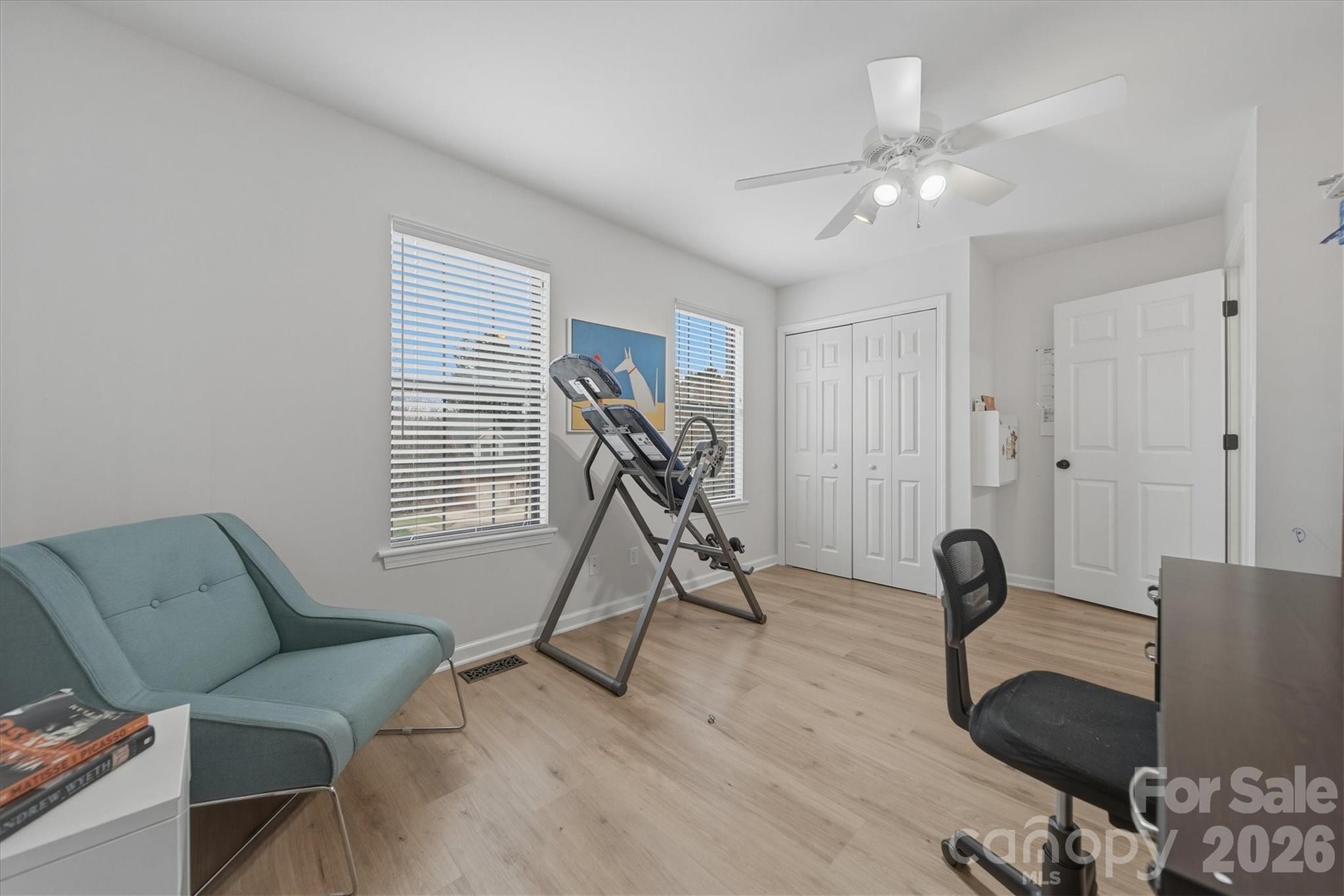 1658 20th Avenue Court NE