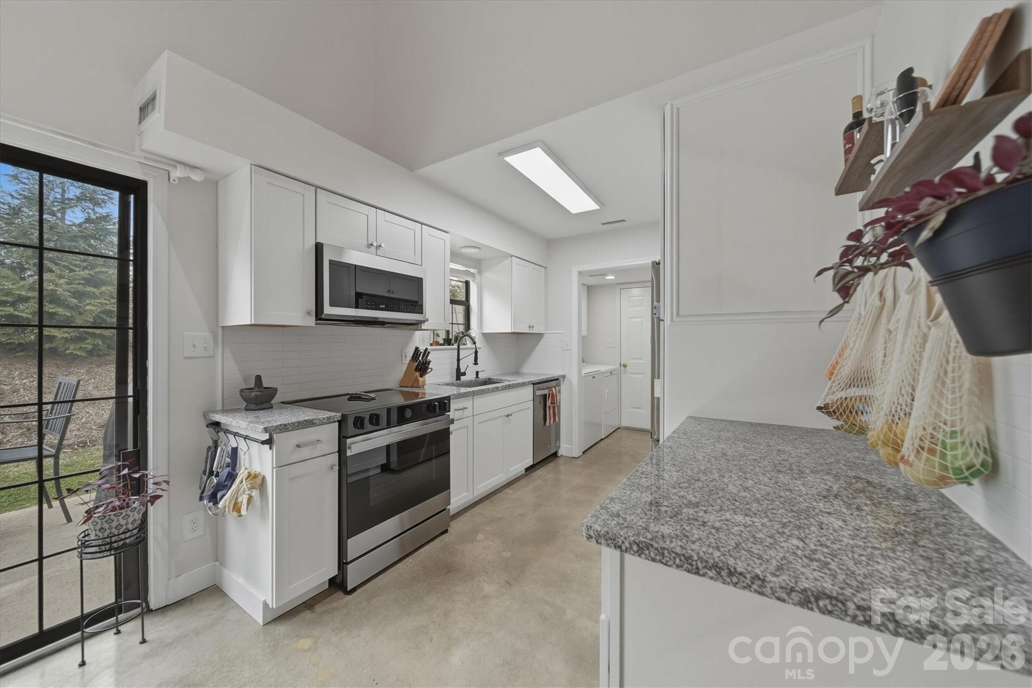 1658 20th Avenue Court NE