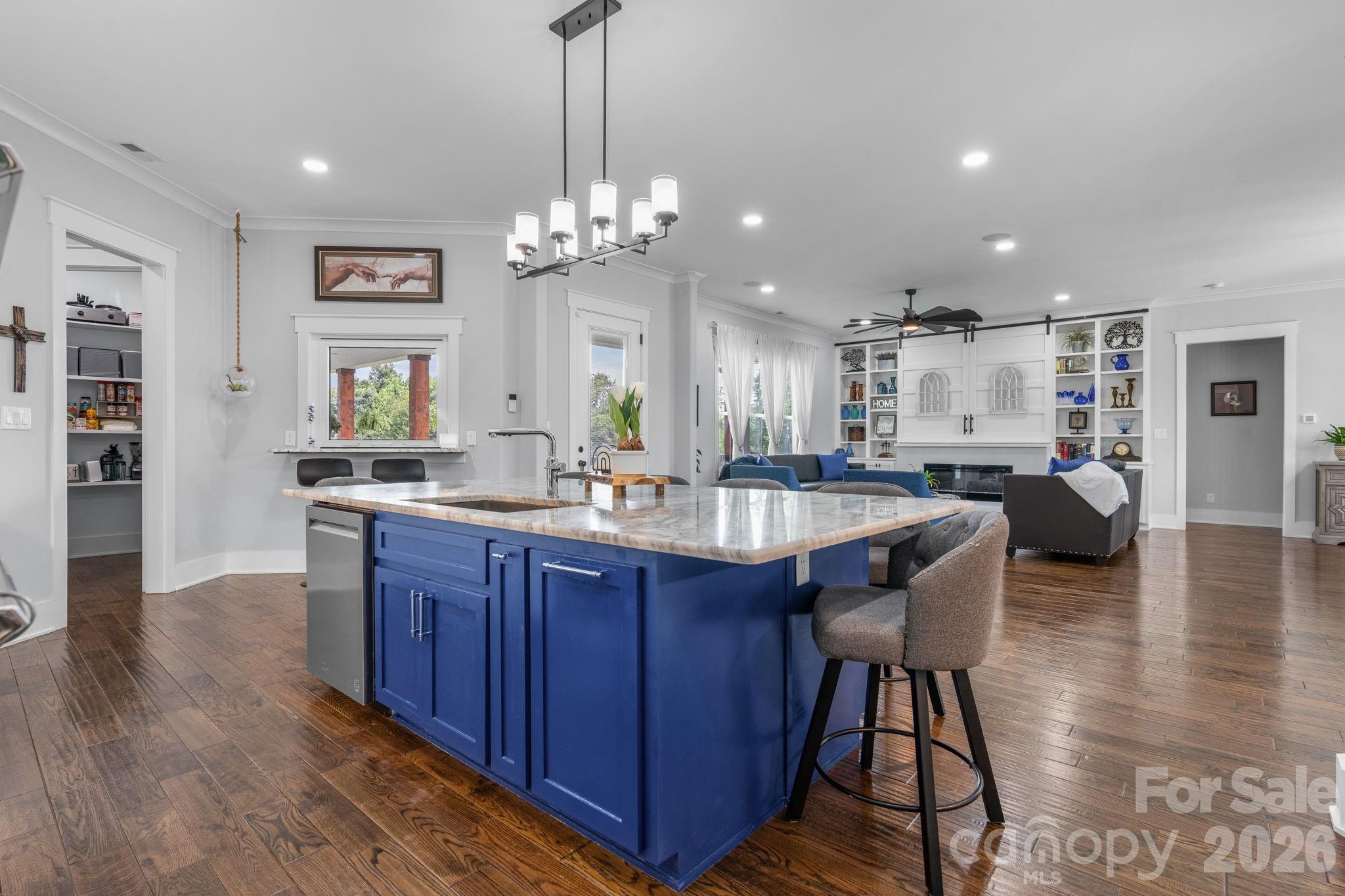 5780 W Hwy 10 Highway