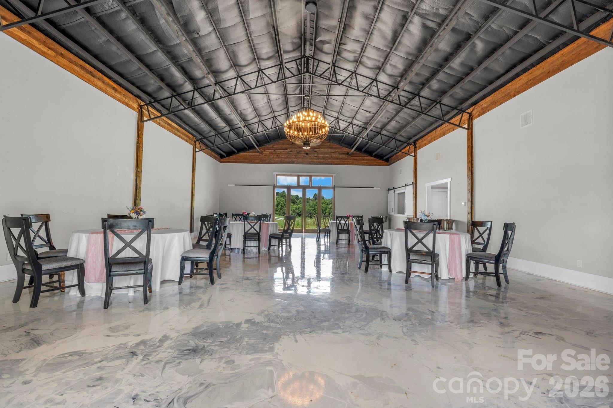 5780 W Hwy 10 Highway