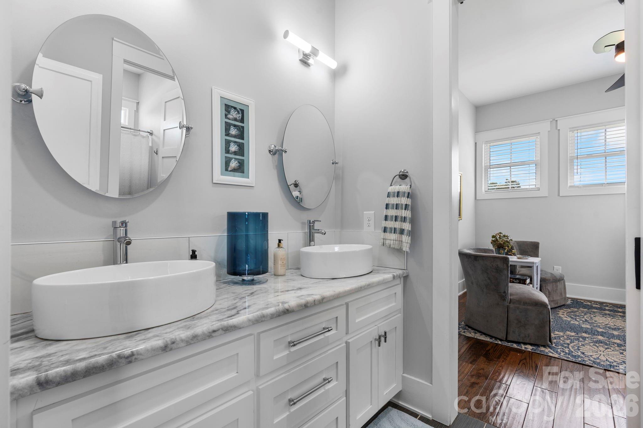 5780 W Hwy 10 Highway