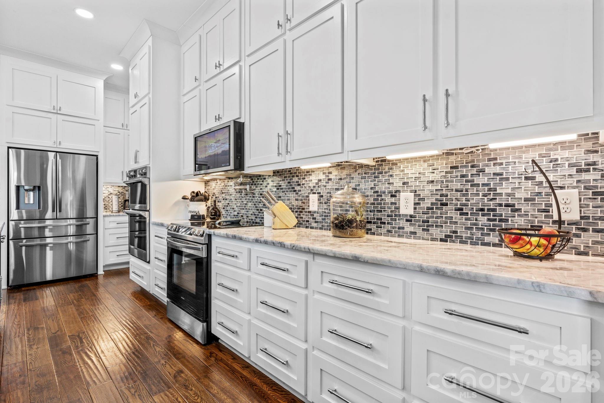 5780 W Hwy 10 Highway