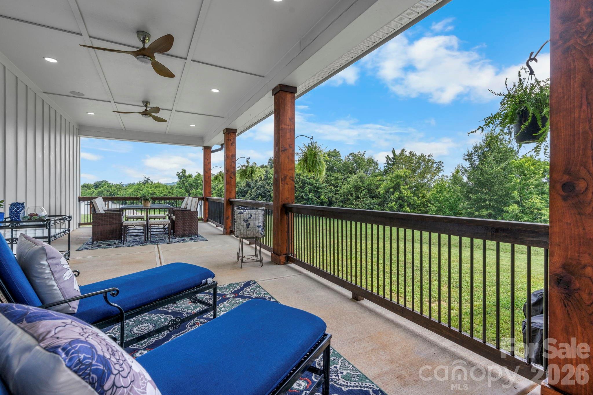 5780 W Hwy 10 Highway