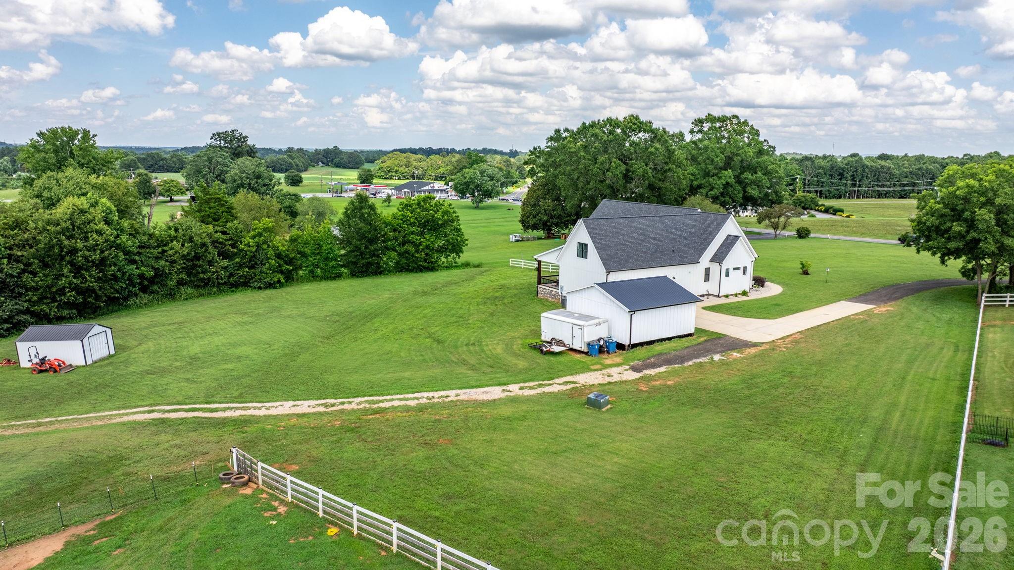 5780 W Hwy 10 Highway