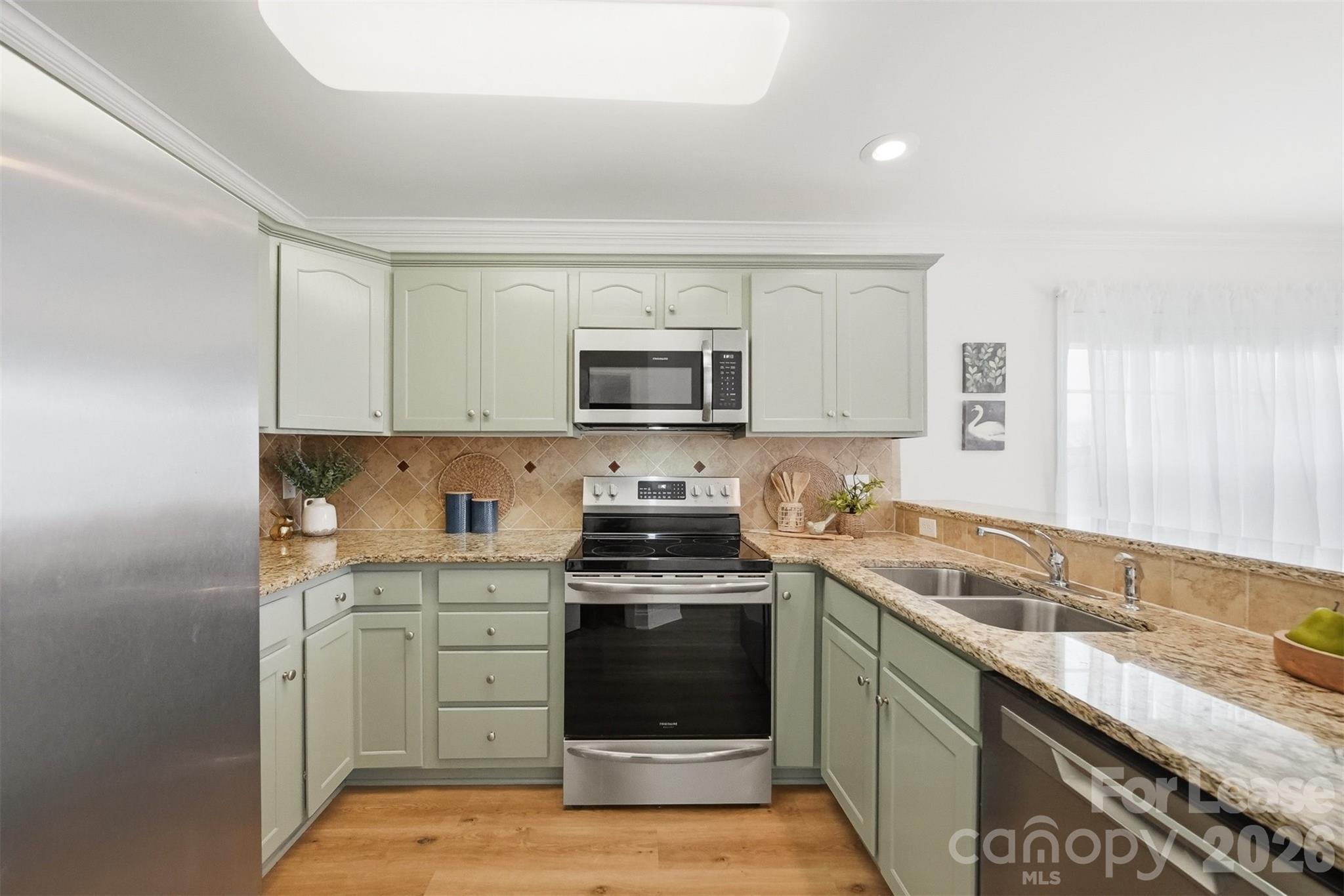 1835 Terrain Drive NW