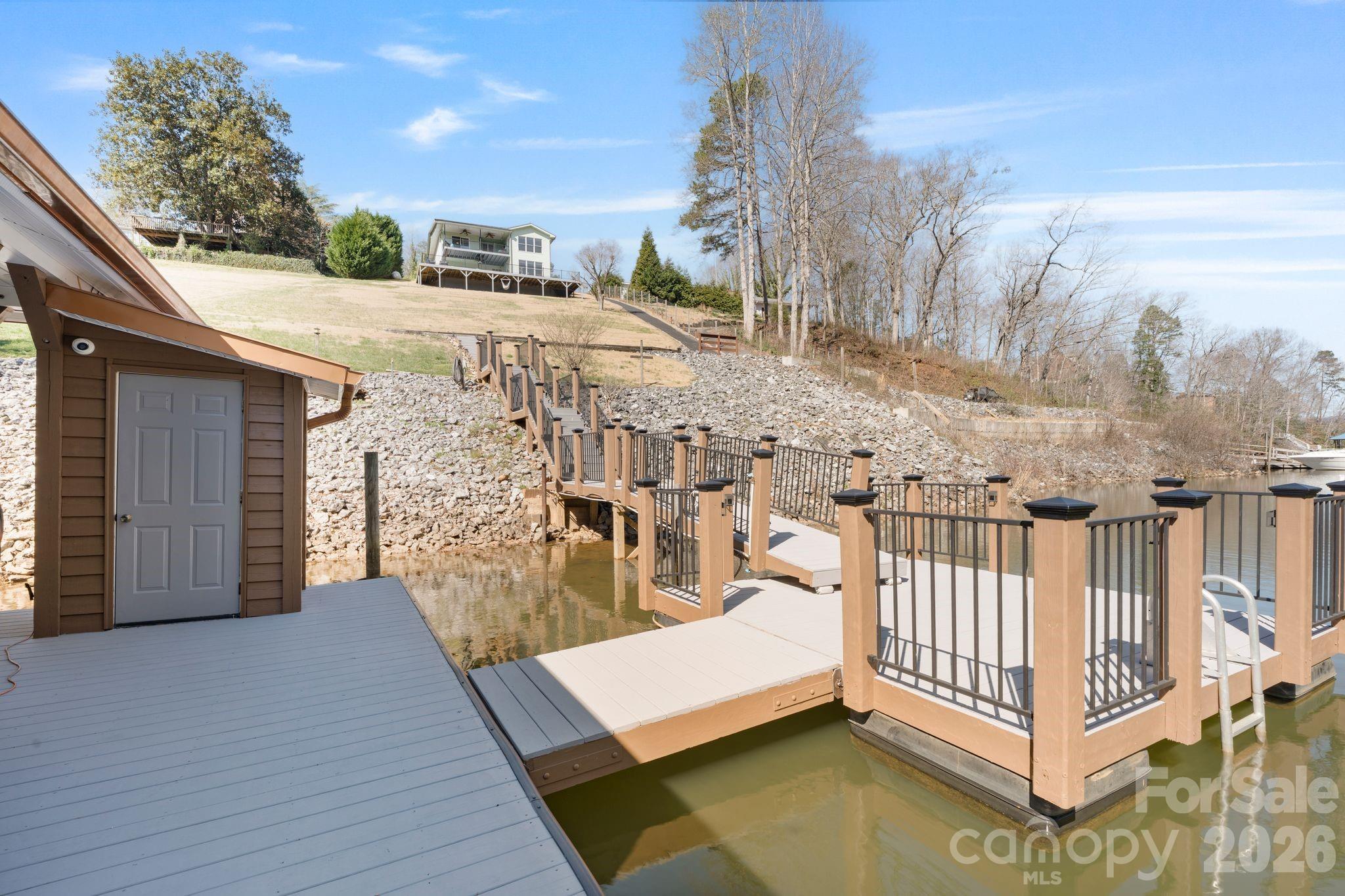 6234 Ruffin Lane