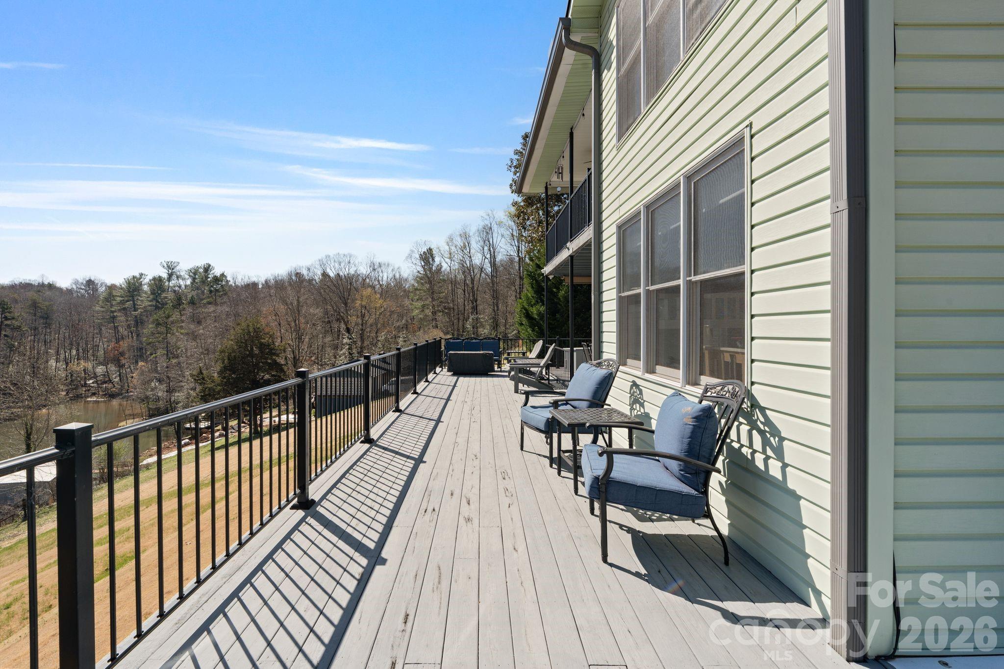 6234 Ruffin Lane