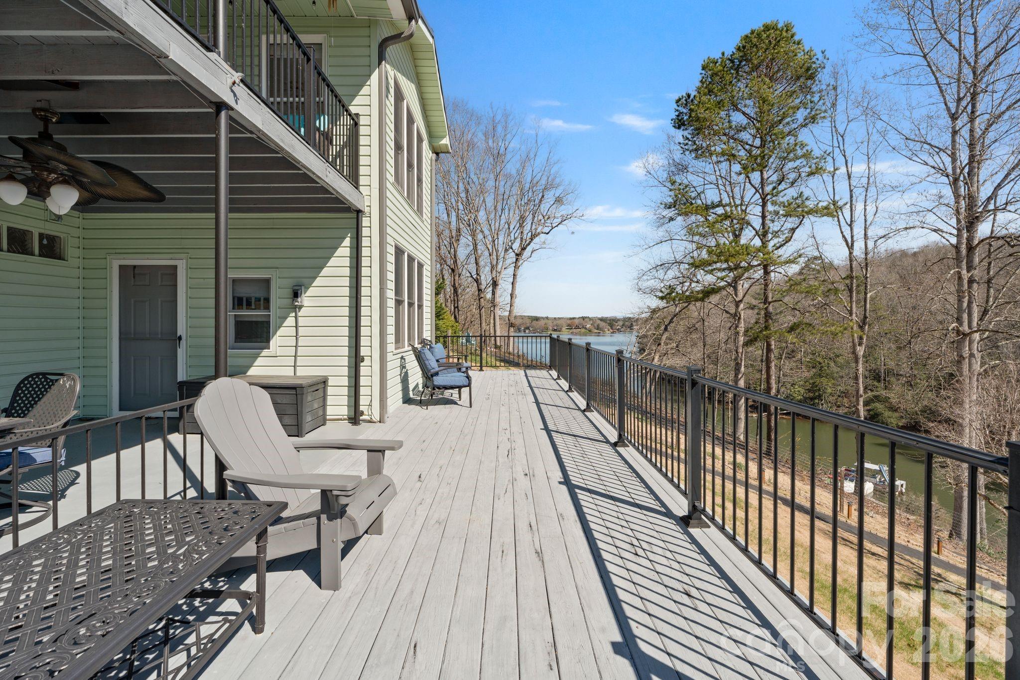 6234 Ruffin Lane
